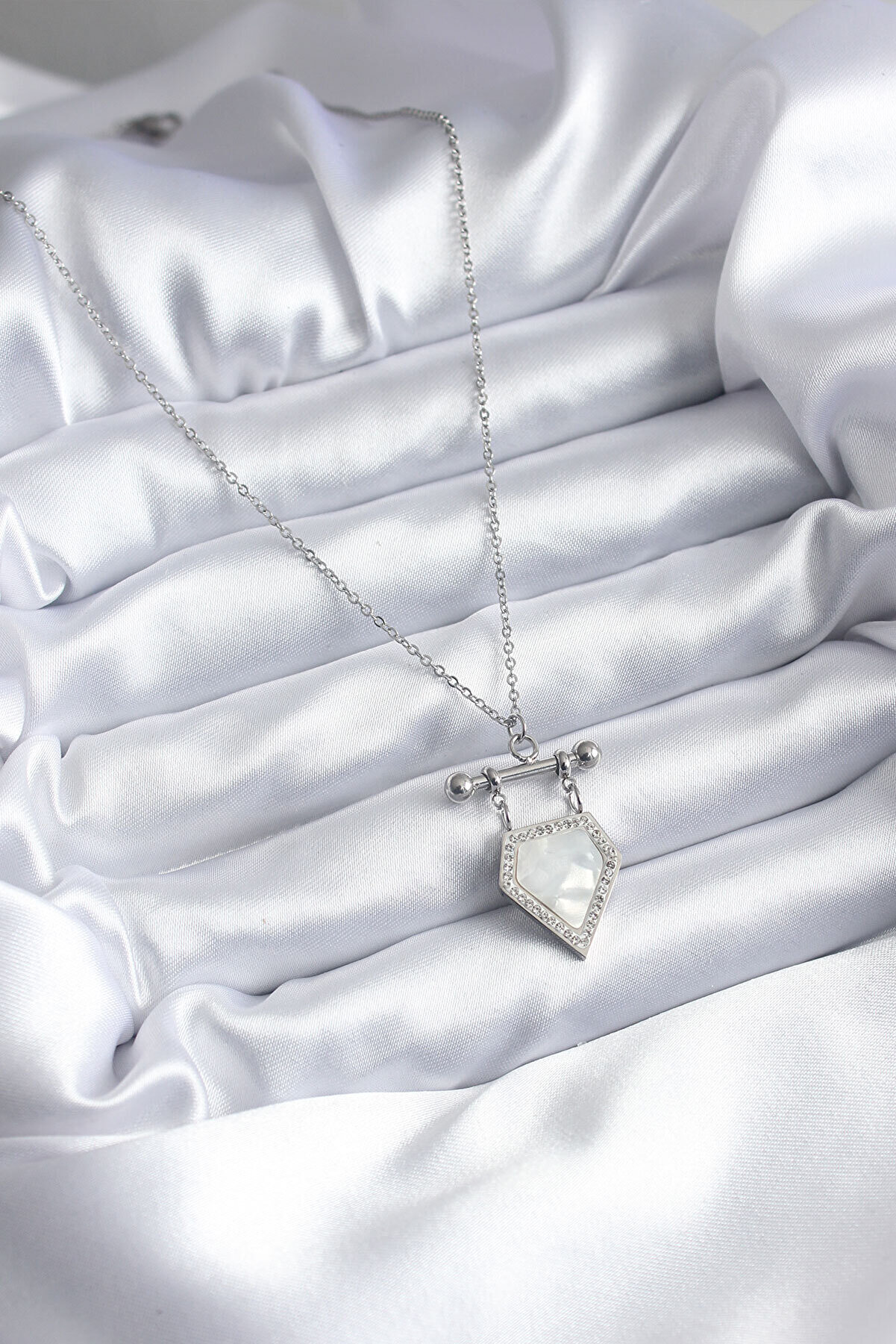 316L Çeli̇k Gümüş Renk Zi̇rkon Taş Detay Kadın Ke