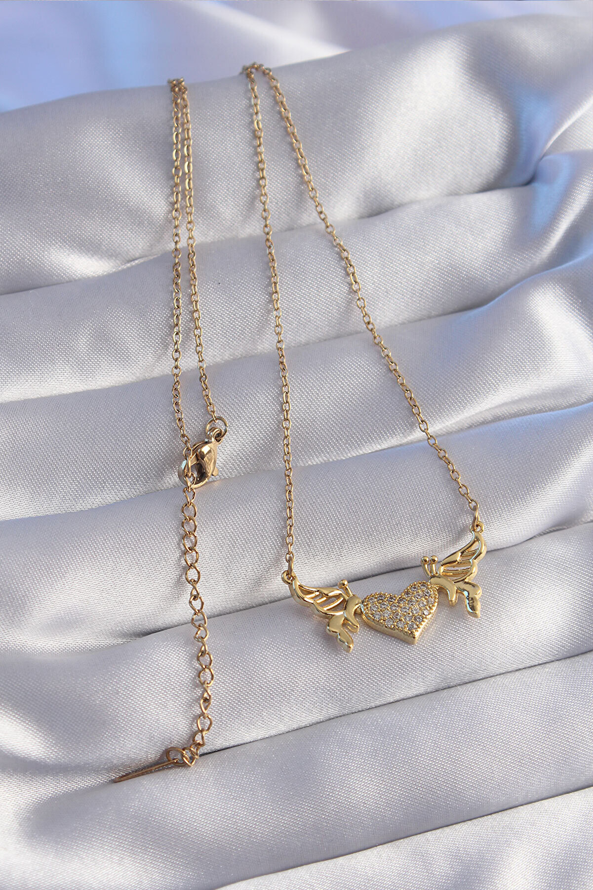 316L Çeli̇k Zi̇nci̇r Gold Renk Zi̇rkon Taşlı Kalp Model Detay Ke