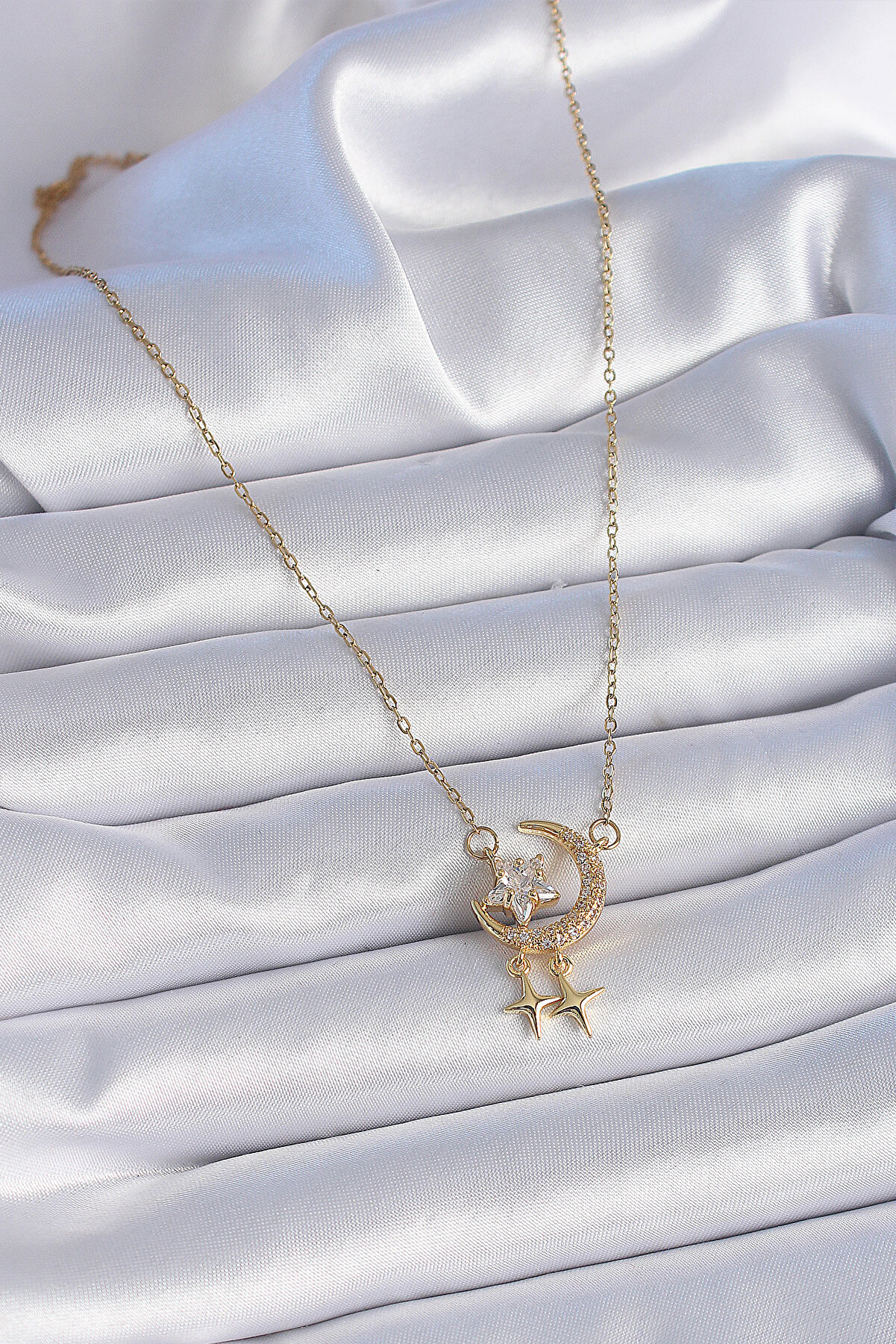 316L Çeli̇k Zi̇nci̇r Gold Renk Zi̇rkon Taşlı Hi̇lal Model Yıldız Detay Kadın Ke