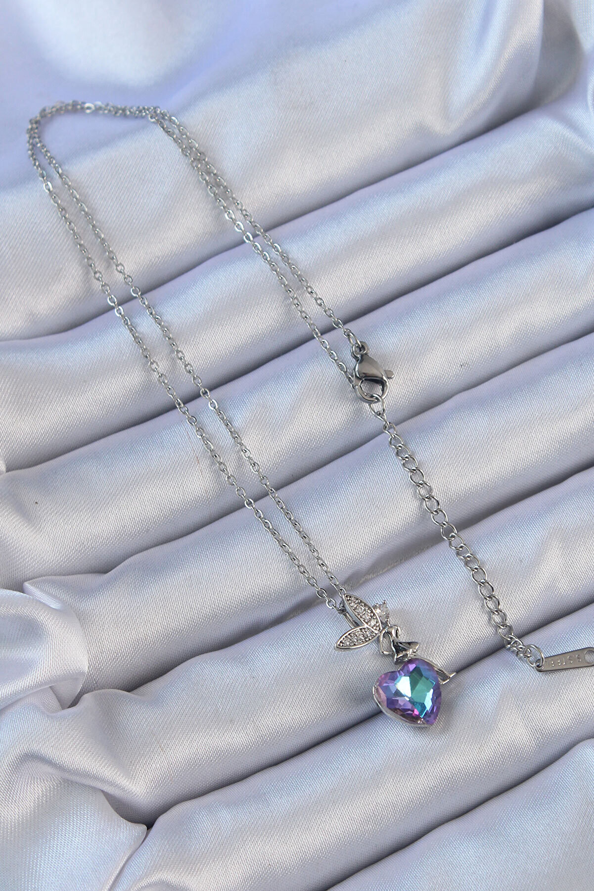 316L Çeli̇k Zi̇nci̇r Gümüş Renk Mor Mavi̇ Renk Zi̇rkon Taşlı Kalp Detay Peri̇ Ke