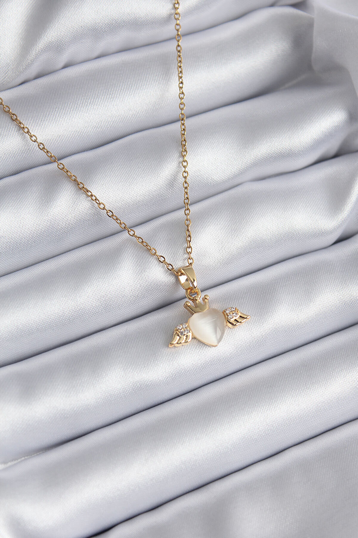 Toptan Bulurum 316L Çelik Gold Renk Kanatlı Kalp Model Zirkon Taşlı Kadın Ke