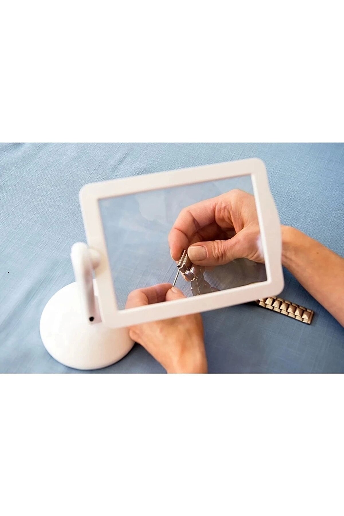 3X 360 Derece Döndürme Ekranlı Çok Fonksi̇yonlu Masaüstü Büyüteç 3X