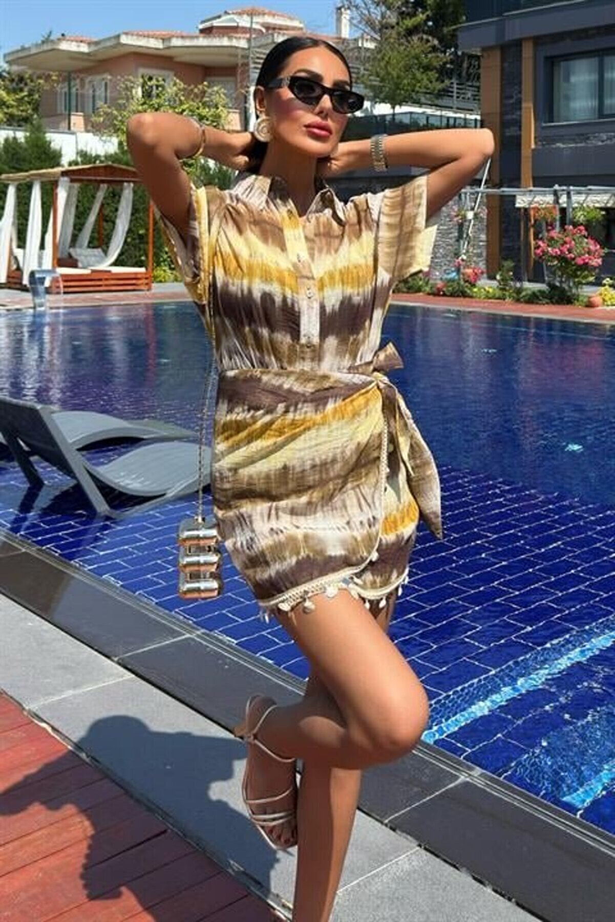 Gömlek Ve Eteği̇ Aksesuarlı Takım 10211