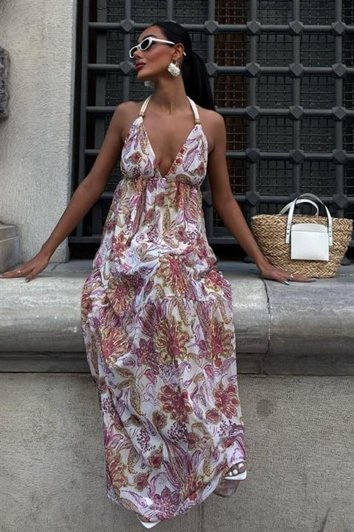 Ameli̇a Sırt Dekolteli̇ Şi̇fon Elbi̇se 2614