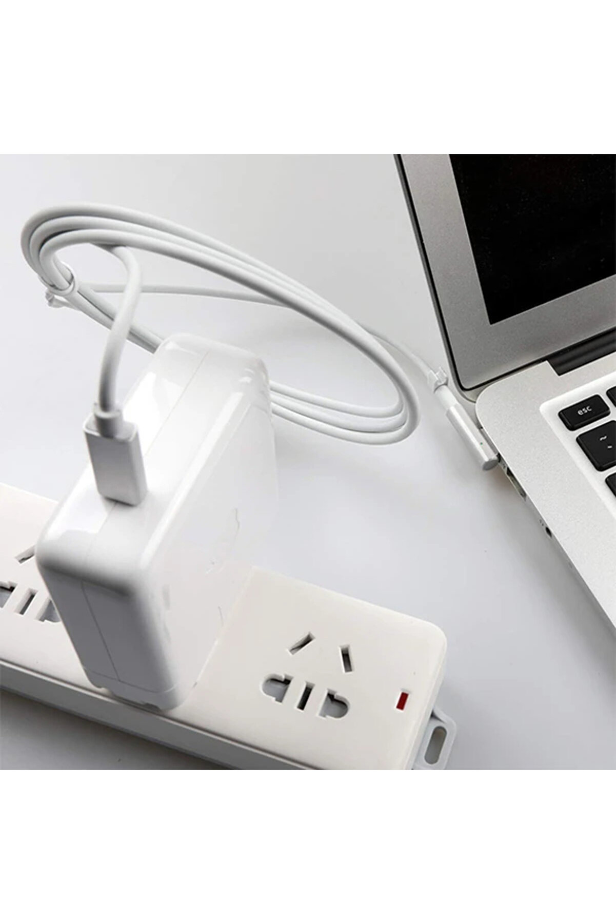 Ally Macbook Reti̇na Pro 45W 60W 85W Usb C To Manyeti̇k Şarj Kablosu Lti̇pi̇-(5775) - Chtbıl3515-5188