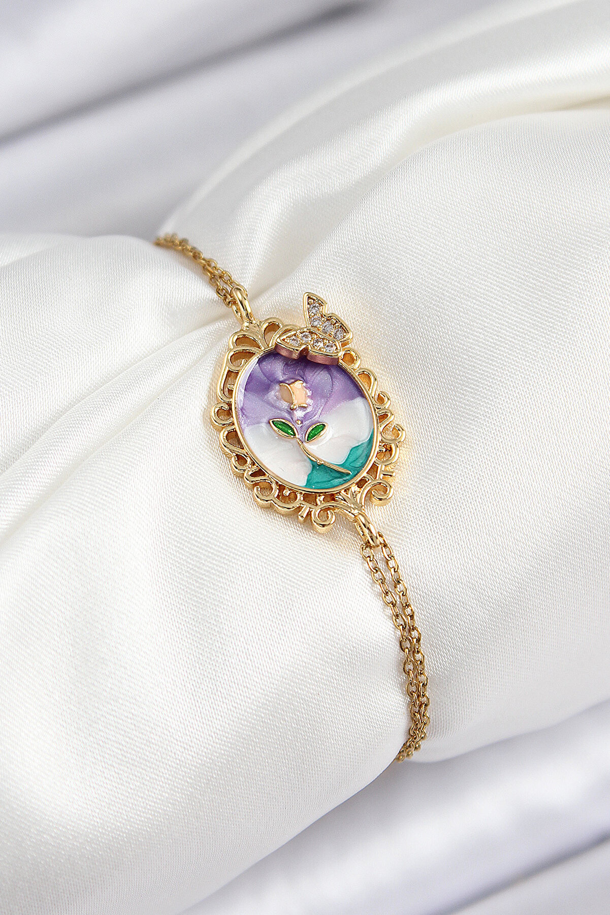 Toptan Bulurum 316L Çelik Zincir Mineli Sanatsal Portre Zirkon Taşlı Detaylı Çiçek Model Gold Renk Kadın Bileklik