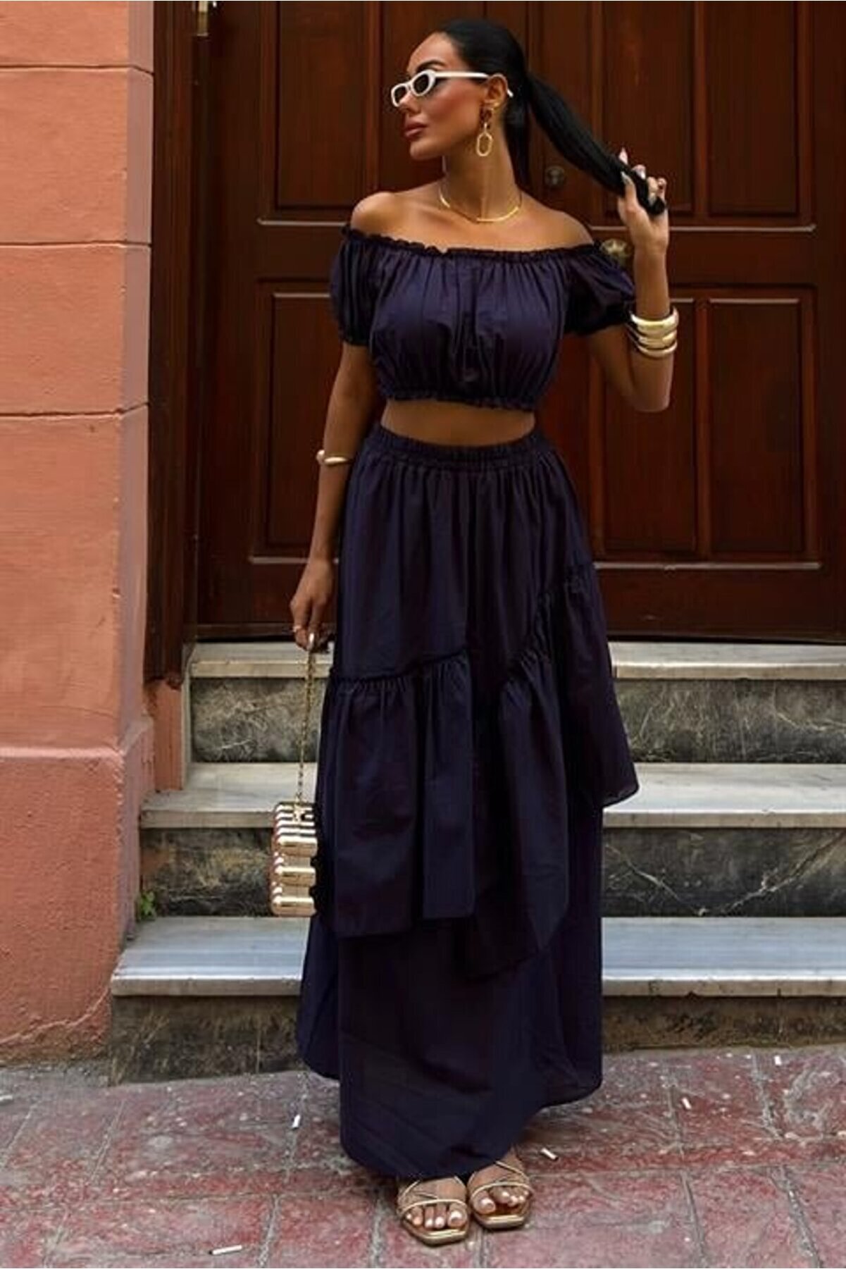 Büzgülü Crop Kat Detaylı Fırfır Etekli̇ Takım 10196