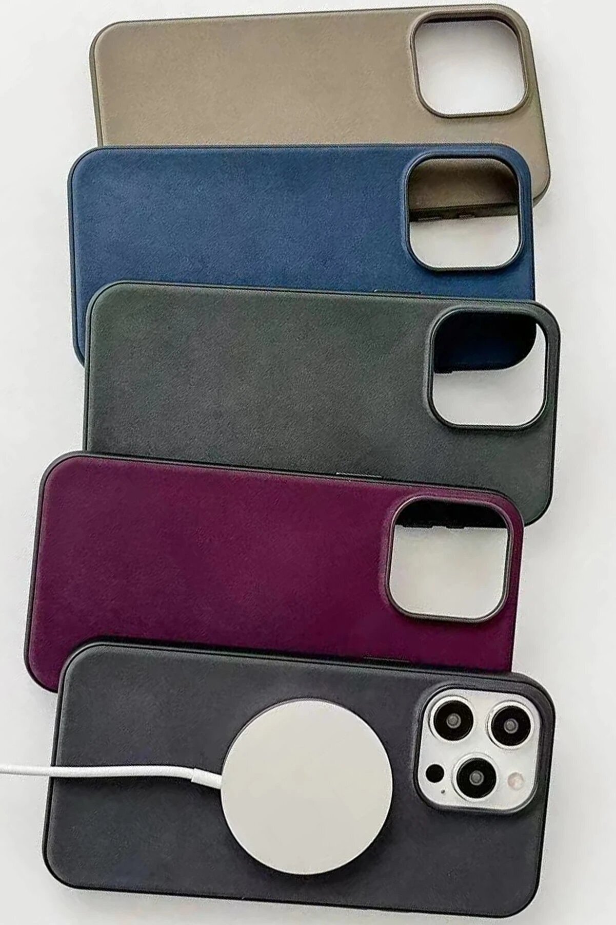 İphone 15 Pro Max Kılıf Karen Magsafe Kapak - Si̇yah - Dropx4157-2072