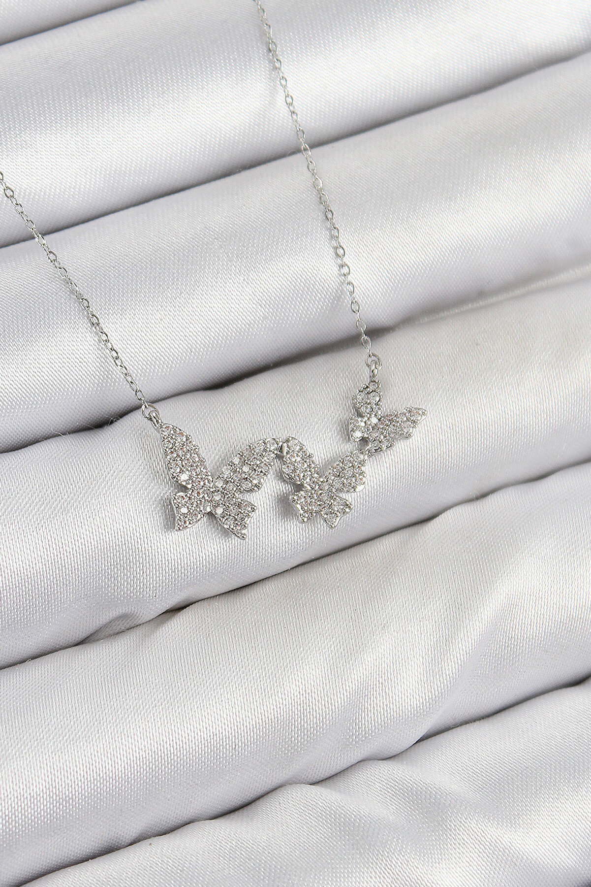 Toptan Bulurum Pirinç Zirkon Taşlı Model Gümüş Renk Kadın Ke