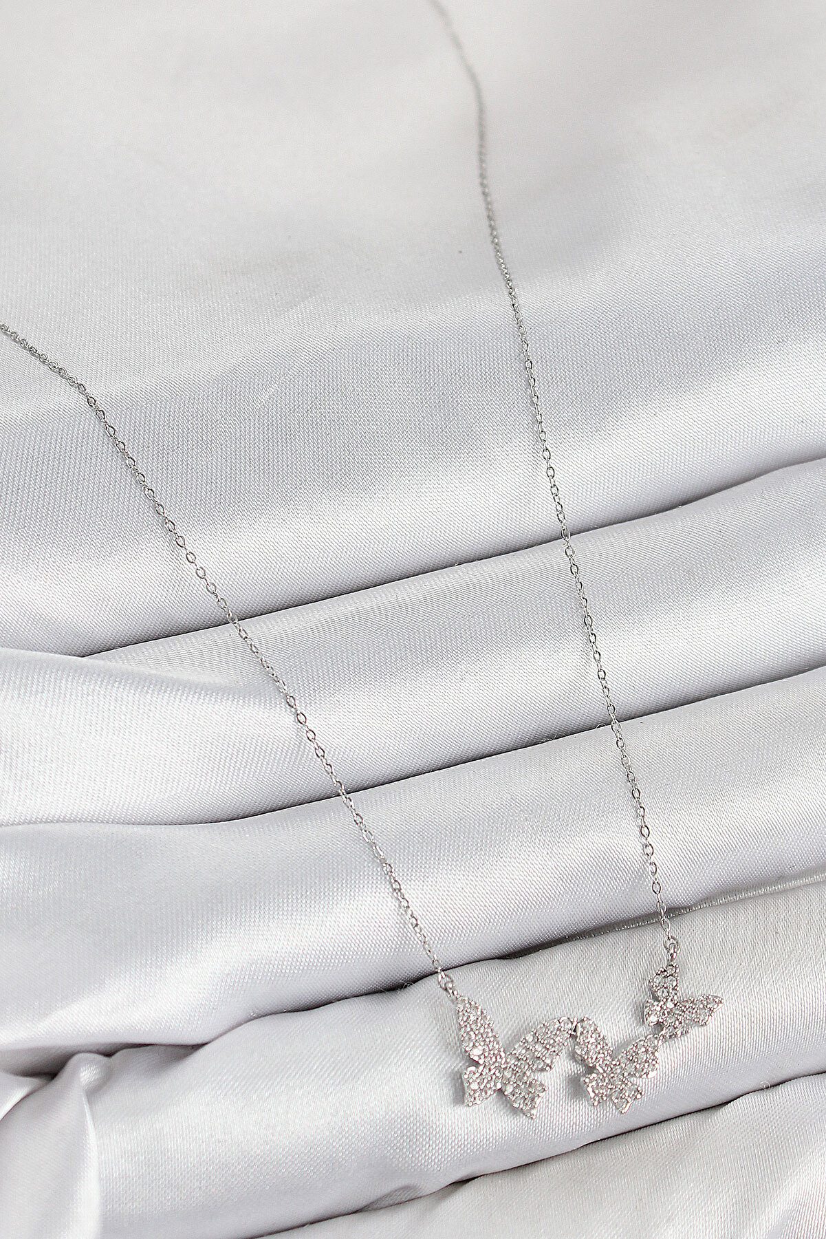 Pi̇ri̇nç Zi̇rkon Taşlı Model Gümüş Renk Kadın Ke