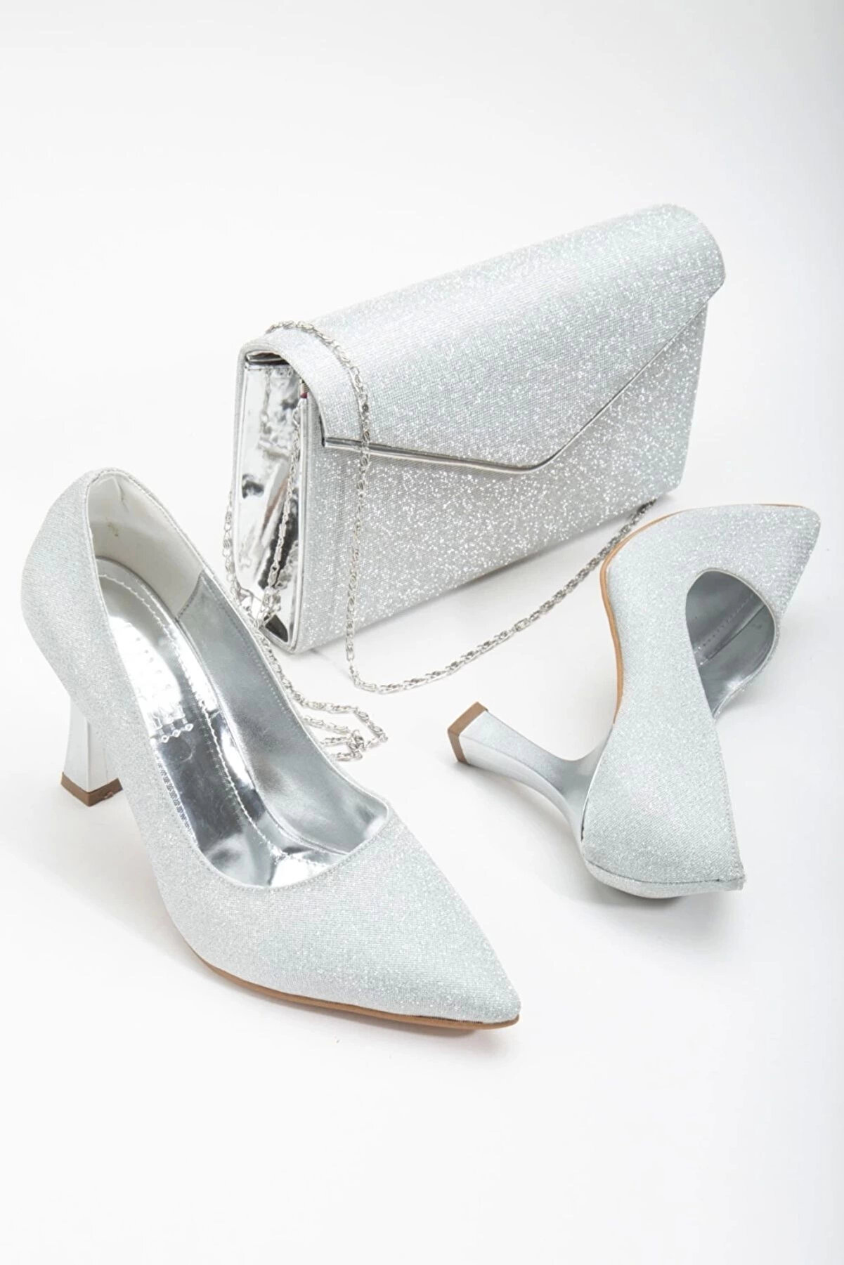 Lulo Kadın Şık Tarz 9 Cm Özel Üreti̇m Kalın Topuklu Sti̇letto Ve Çanta Takımı Altın