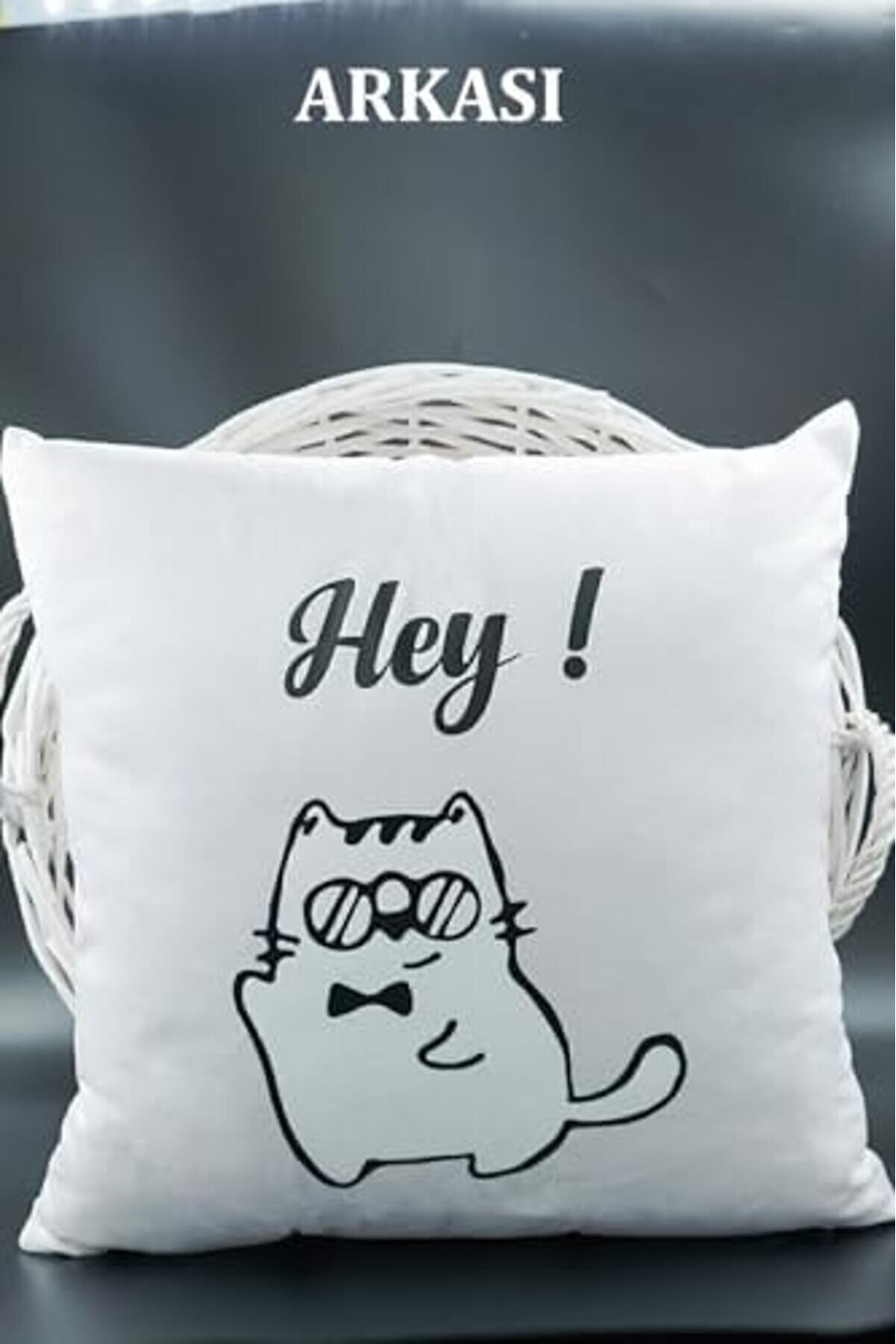 Snshop Harfli̇ Kırlent Kılıfı Kadi̇fe 43X43 Cm &Ccedil;i̇ft Taraflı Y Harfi̇ Kedi̇ Desenli̇ Evli̇li̇k Tekli̇fi̇