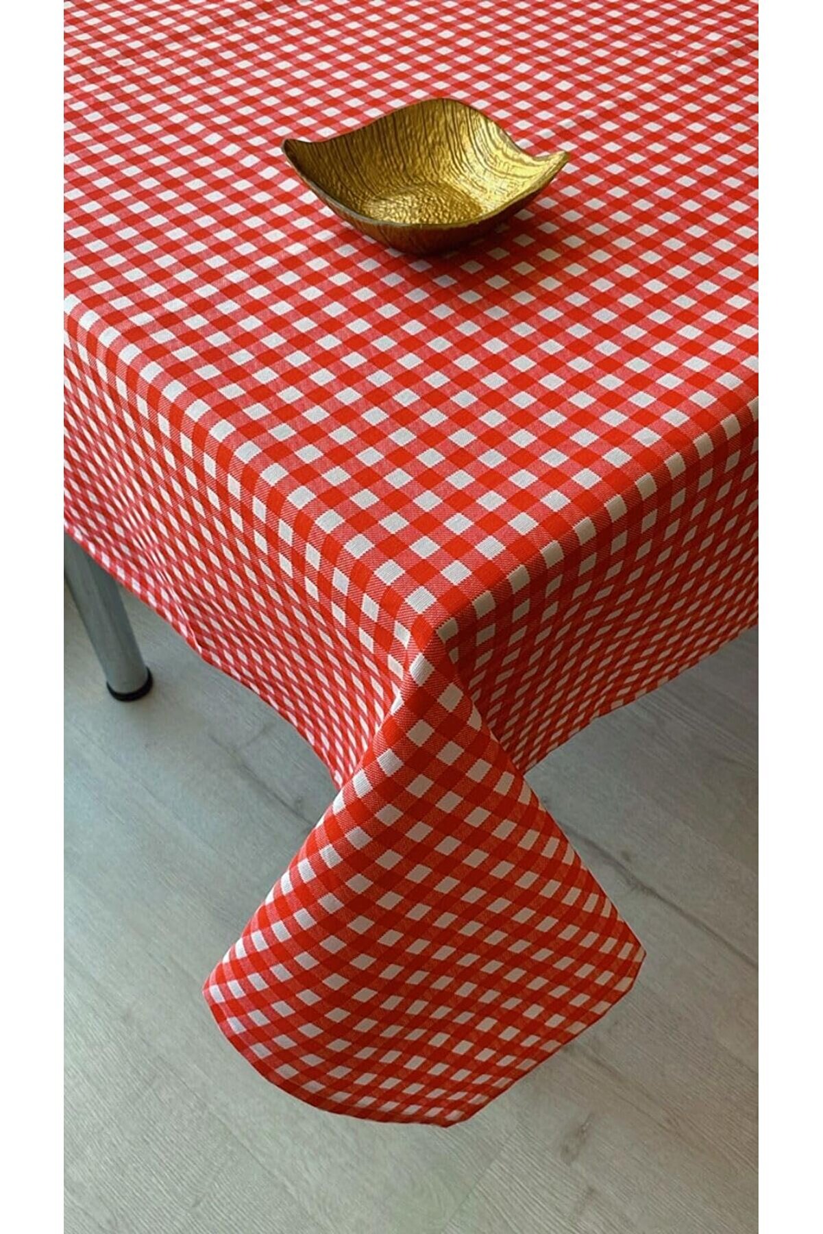STOREMAX Masa Örtüsü Desenli 150 x 180 cm (Kırmızı)
