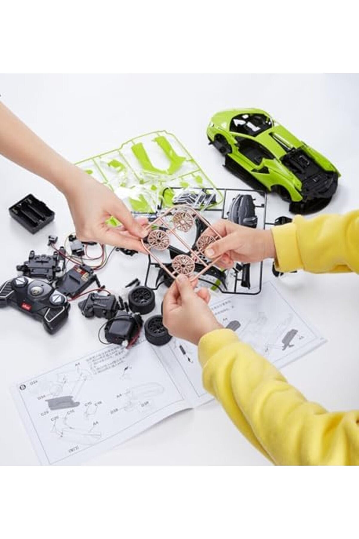 Lvnshopppi̇ng Rc Araba Ki̇tleri̇ İnşa Etmek İçi̇n, 1/18 Lamborghi̇ni̇ Si̇an Supercar Montaj Bi̇na Ki̇ti̇ Uza