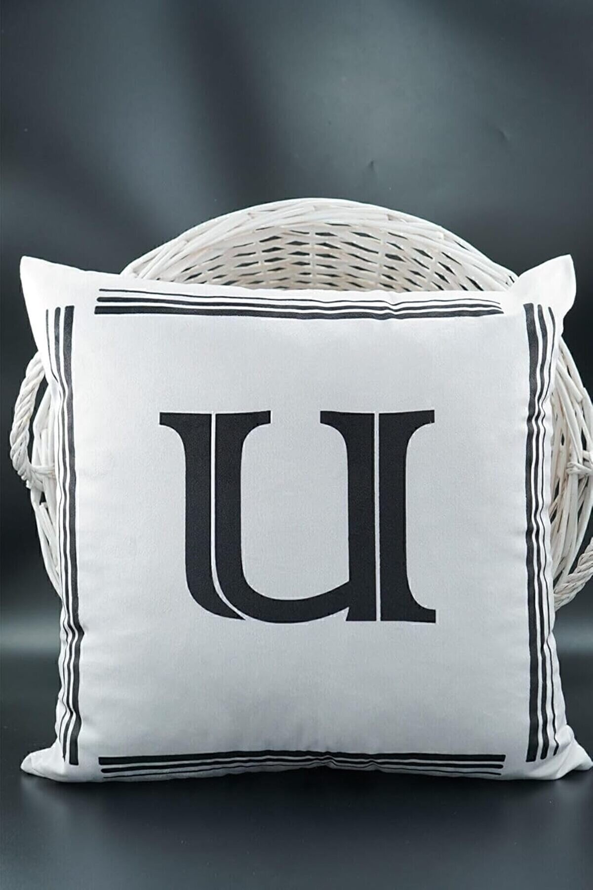 STOREMAX BRFShop Harfli Kırlent Kılıfı Kadife 43X43 Cm Çift Taraflı U Harfi Kedi Desenli Evlilik Teklif