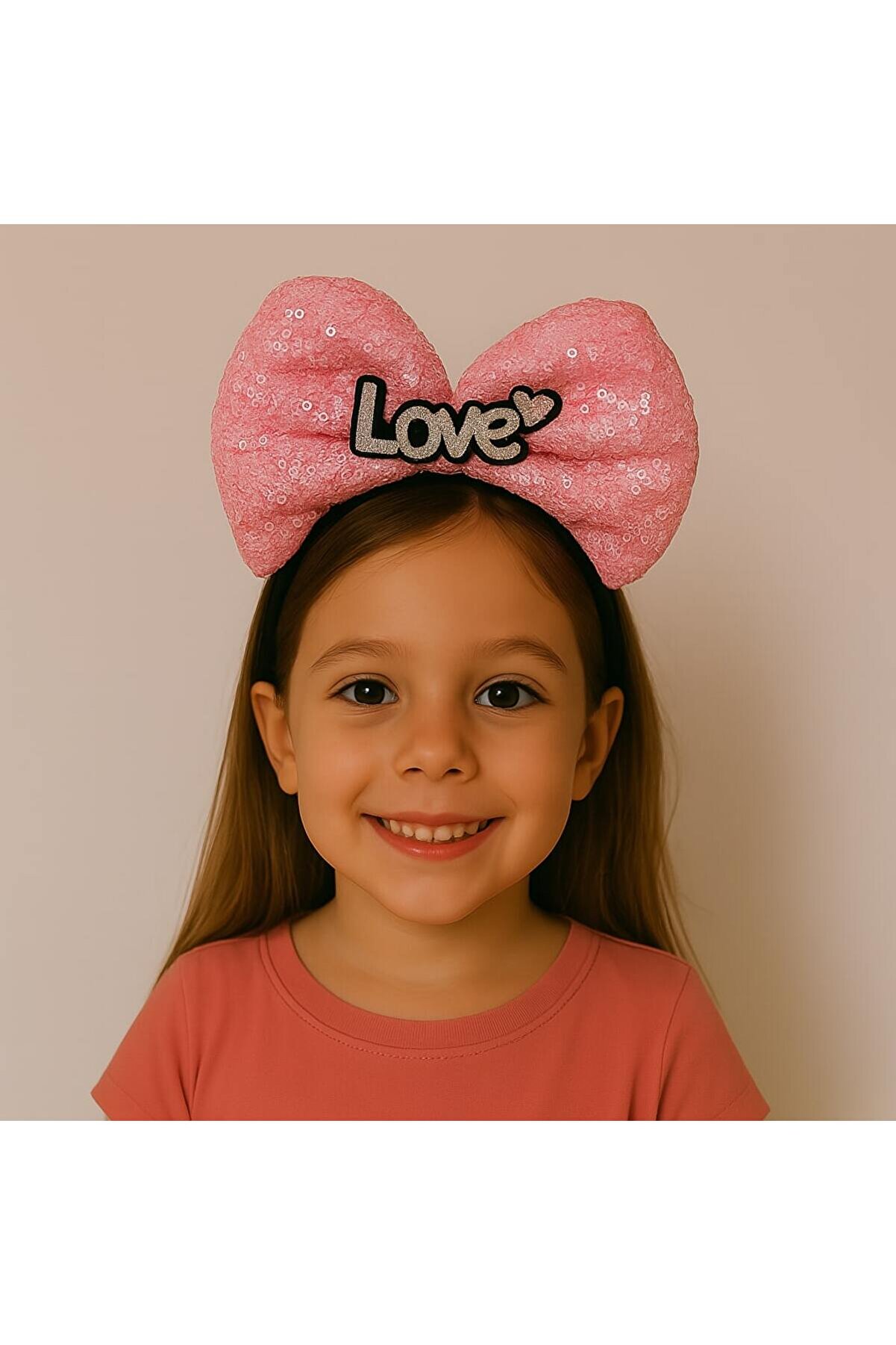 Go İthalat Led Işıklı Love Yazılı Fuşya Fi̇yonk Ta&ccedil; - Kız &Ccedil;ocuk Parti̇ Tacı (5258)