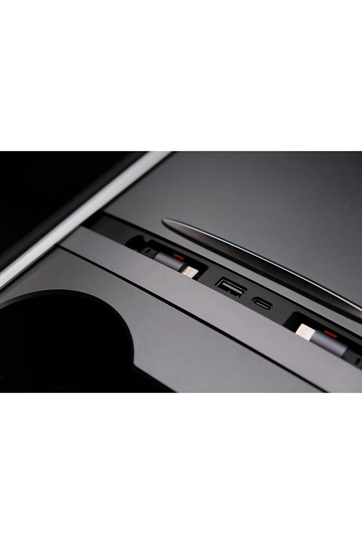 STOREMAX Model Y ile Uyumlu USB Type-C Şarj Çoklayıcı