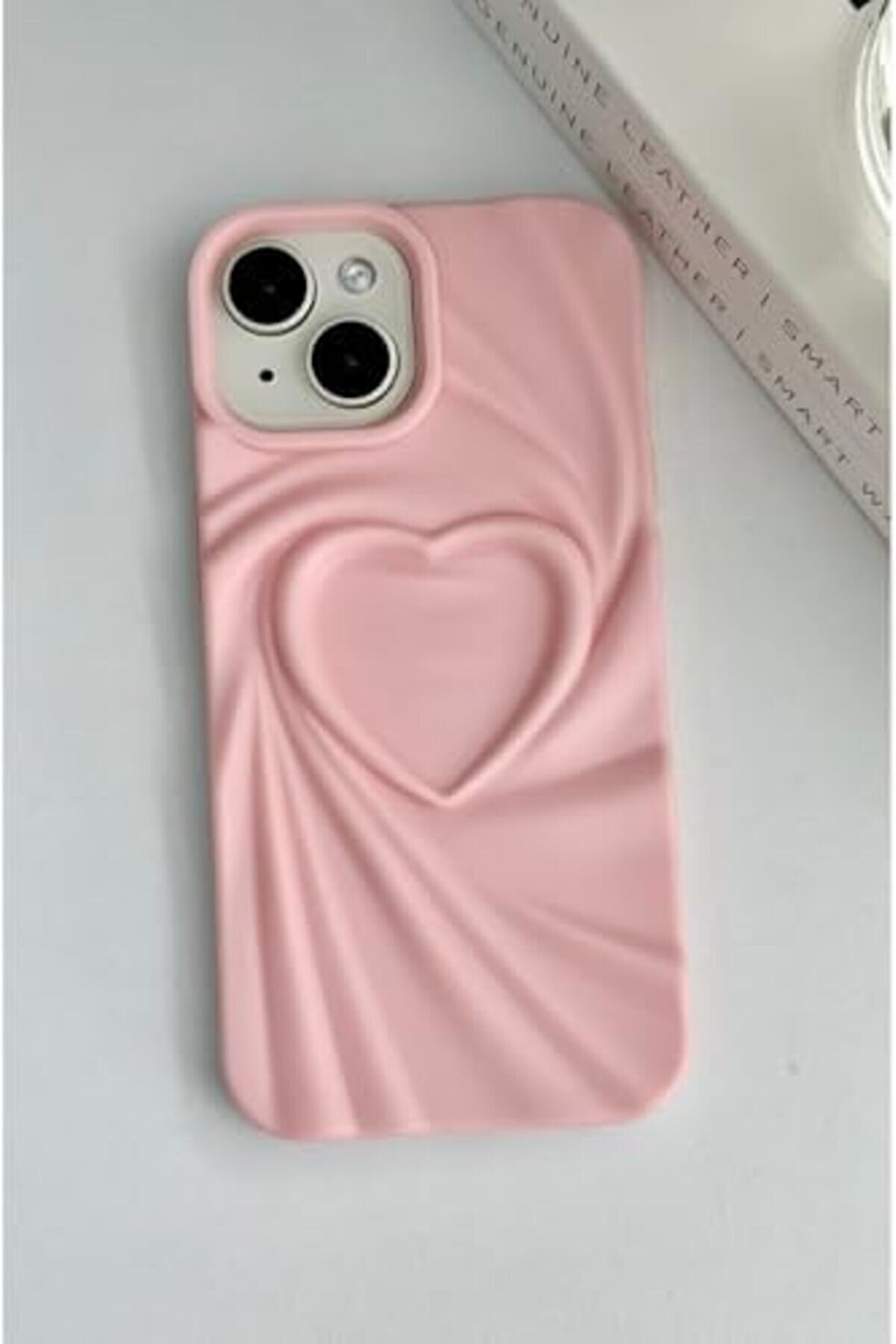 Ynsshopi̇ng Aksesuar 13-14 - 15 İle Uyumlu 3D Mat Kalp Kabartma Desenli̇ Darbe Önleyi̇ci̇ Si̇li̇kon Kılıf
