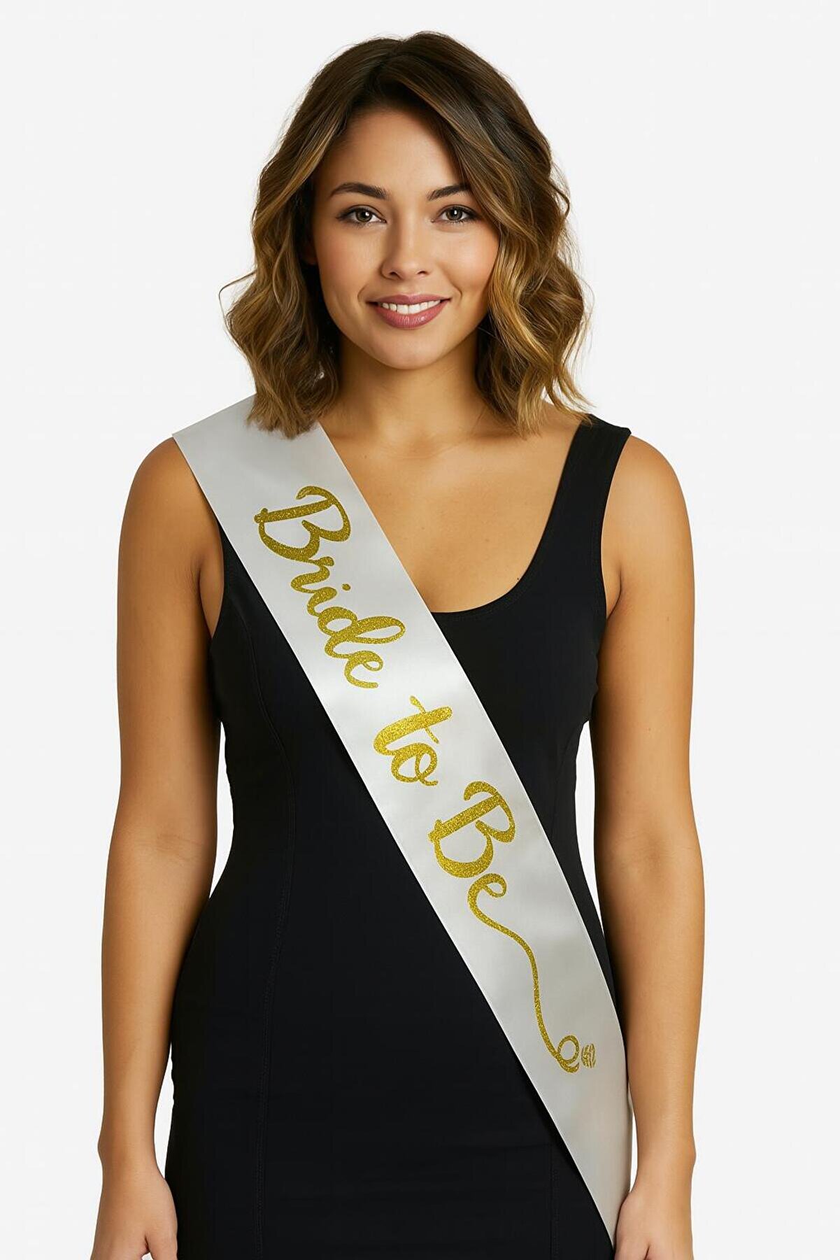 Go İthalat Beyaz Saten &Uuml;zeri̇ne El Yazısı İtali̇k Altın Bri̇de To Be Kuşağı 10 Cm Geni̇şli̇k (5258)