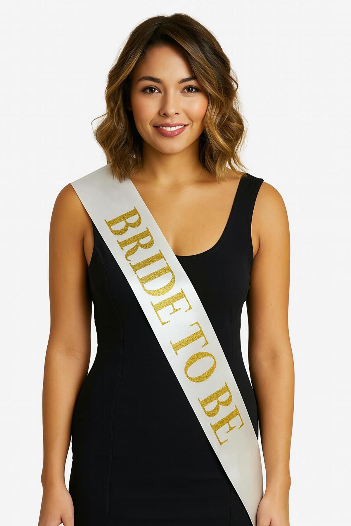 Go İthalat Beyaz Saten &Uuml;zeri̇ne Kalın Altın Yazılı Bri̇de To Be Kuşağı 10 Cm Geni̇şli̇k (5258)