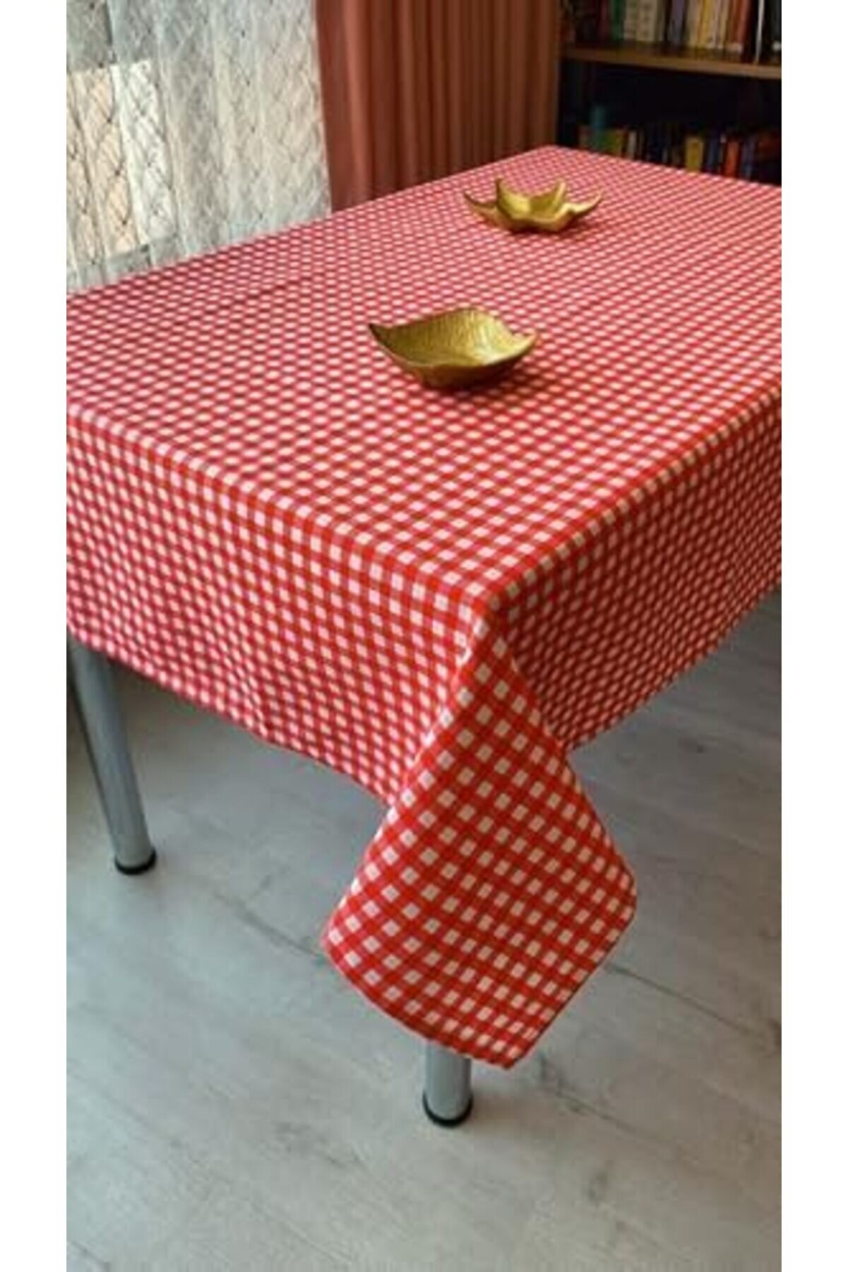 Masa Örtüsü Desenli̇ 150 X 180 Cm (Kırmızı)