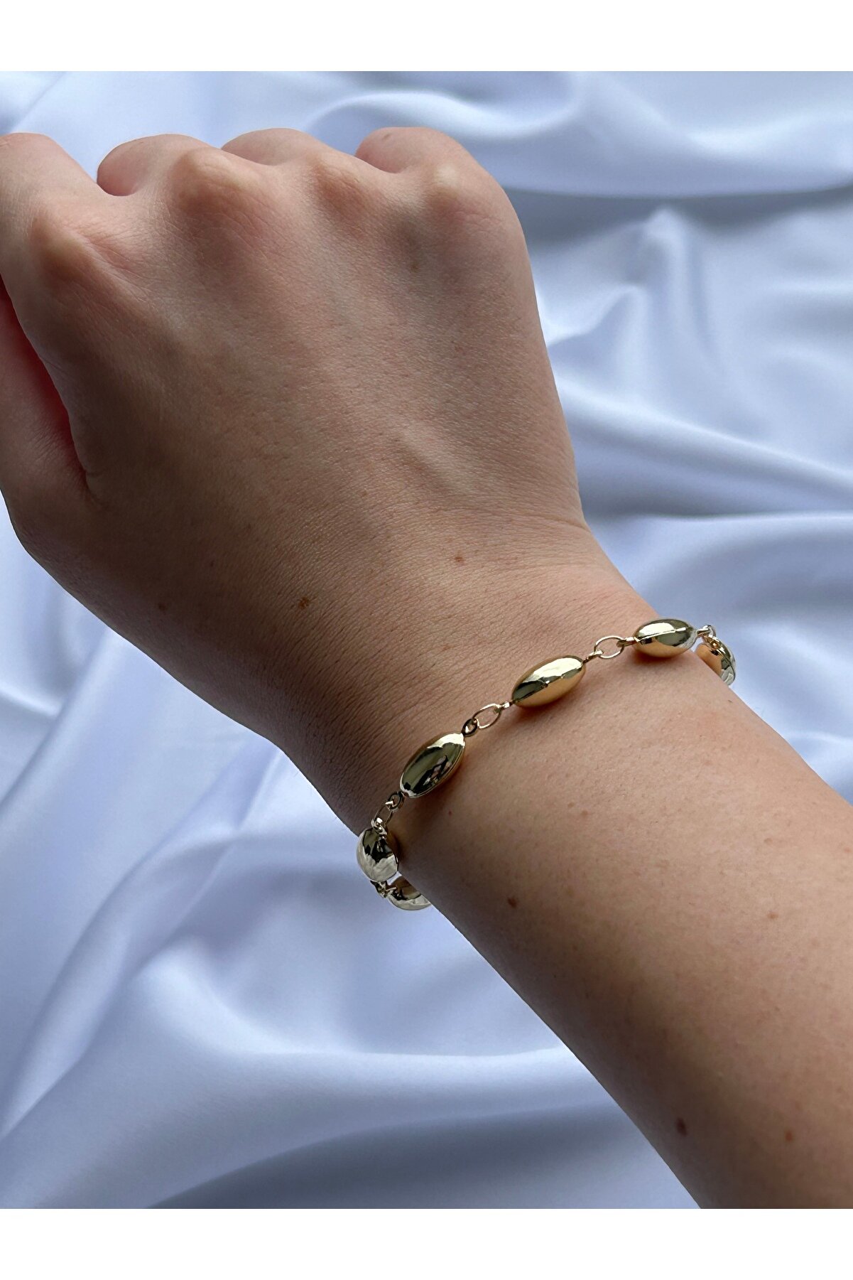 Ateli̇er Emi̇ne Gold Dori̇ka Bi̇lekli̇k