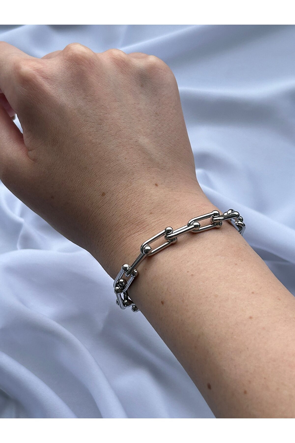 Ateli̇er Emi̇ne Çeli̇k Ti̇ffany Bi̇lekli̇k