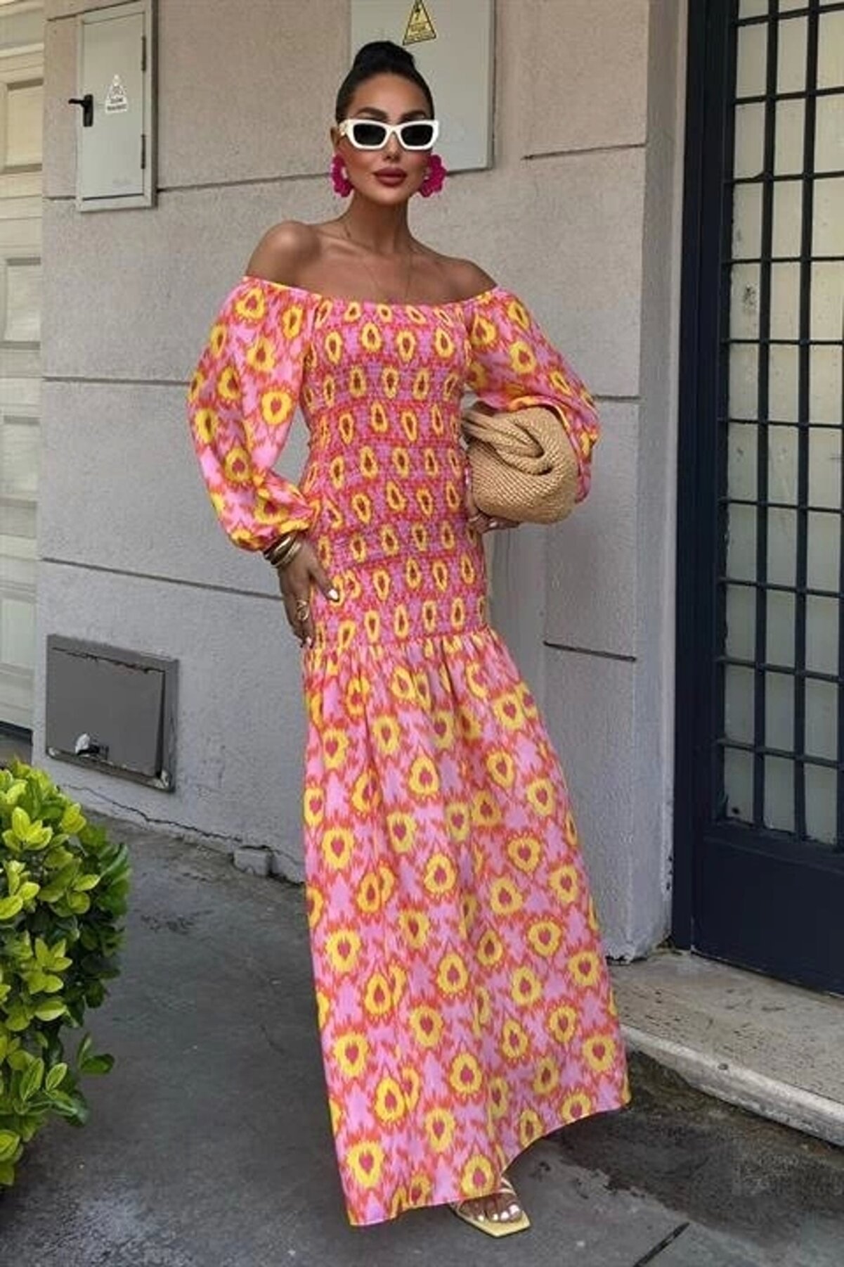 Madonna Yaka Gi̇pe Detaylı Desenli̇ Elbi̇se 2746