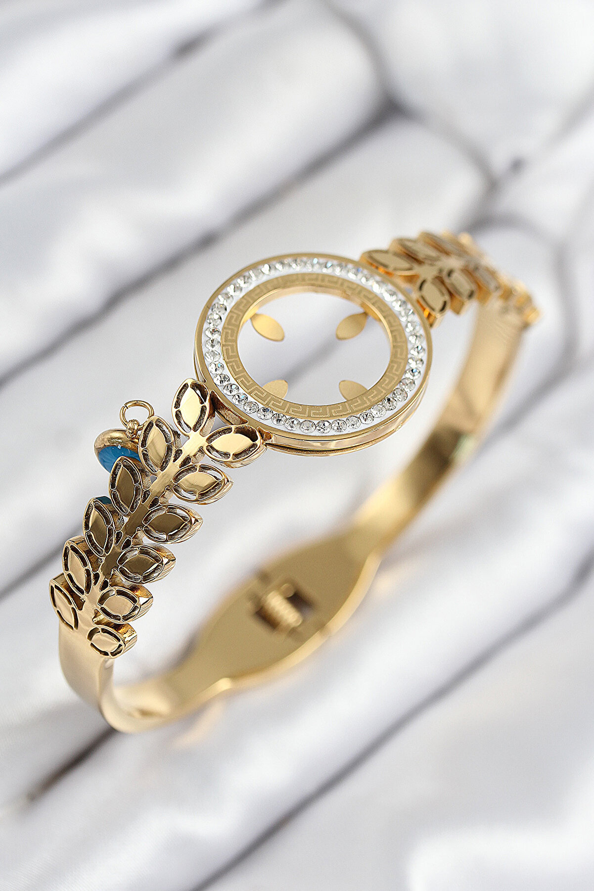 HERŞEYBURDAMODA 316L Çelik Zirkon Taşlı Takılabilir Gold Kelepçe