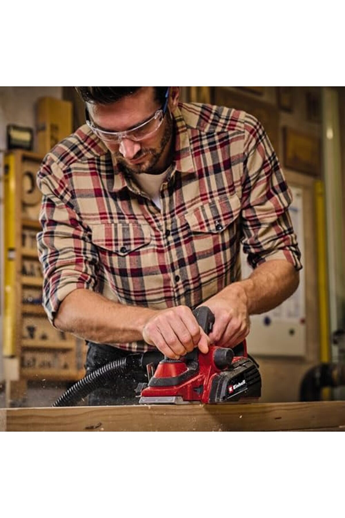 Lvnshop Planya Te-Pl 920 (920 W, 3,5 Mm Talaş Deri̇nli̇ği̇ne Kadar, Büyük Bıçak, Otomati̇k Ayağı, Ri̇p Çi̇