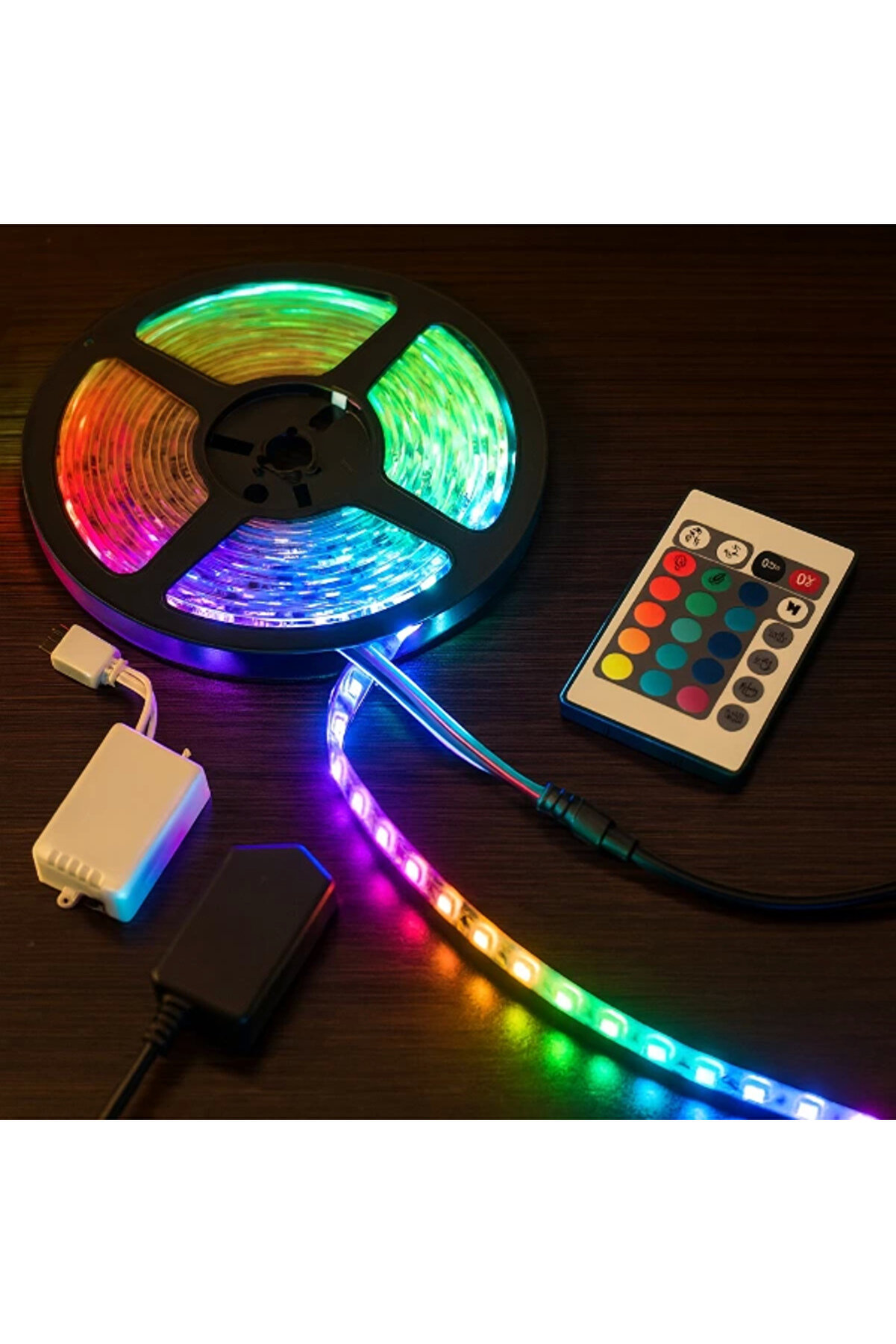 gizmurstore RGB Şerit 54 LED Kumandalı USB Bağlantılı