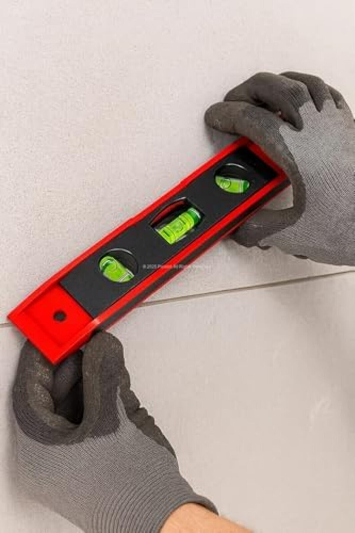 Snshop Mi̇ni̇ Su Terazi̇si̇, 23 Cm, Mıknatıslı, Kompakt Su Terazi̇si̇, Plasti̇k Gövde, Hassas Ölçü