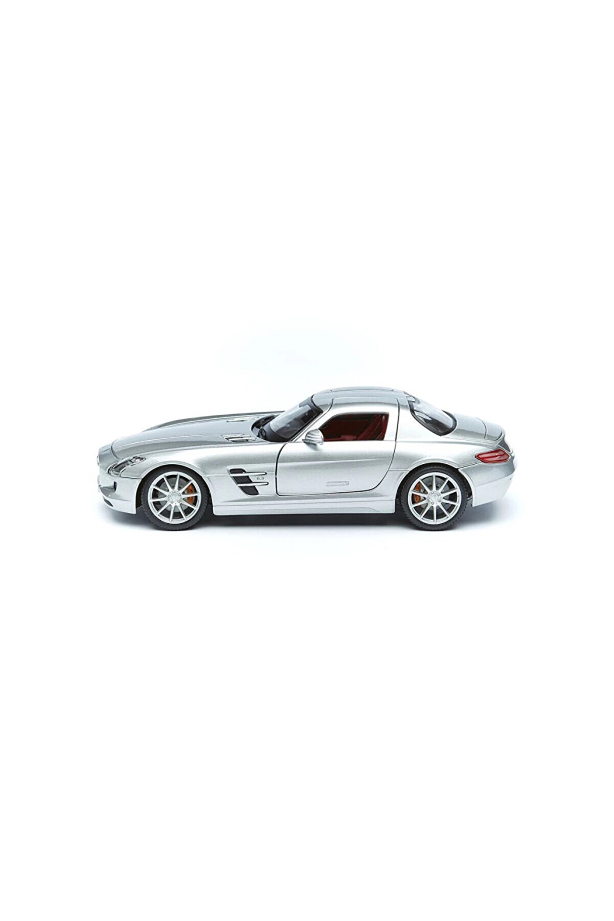 Nessi̇world Maıs 31389 1 18 Mercedes-Benz Sls Amg