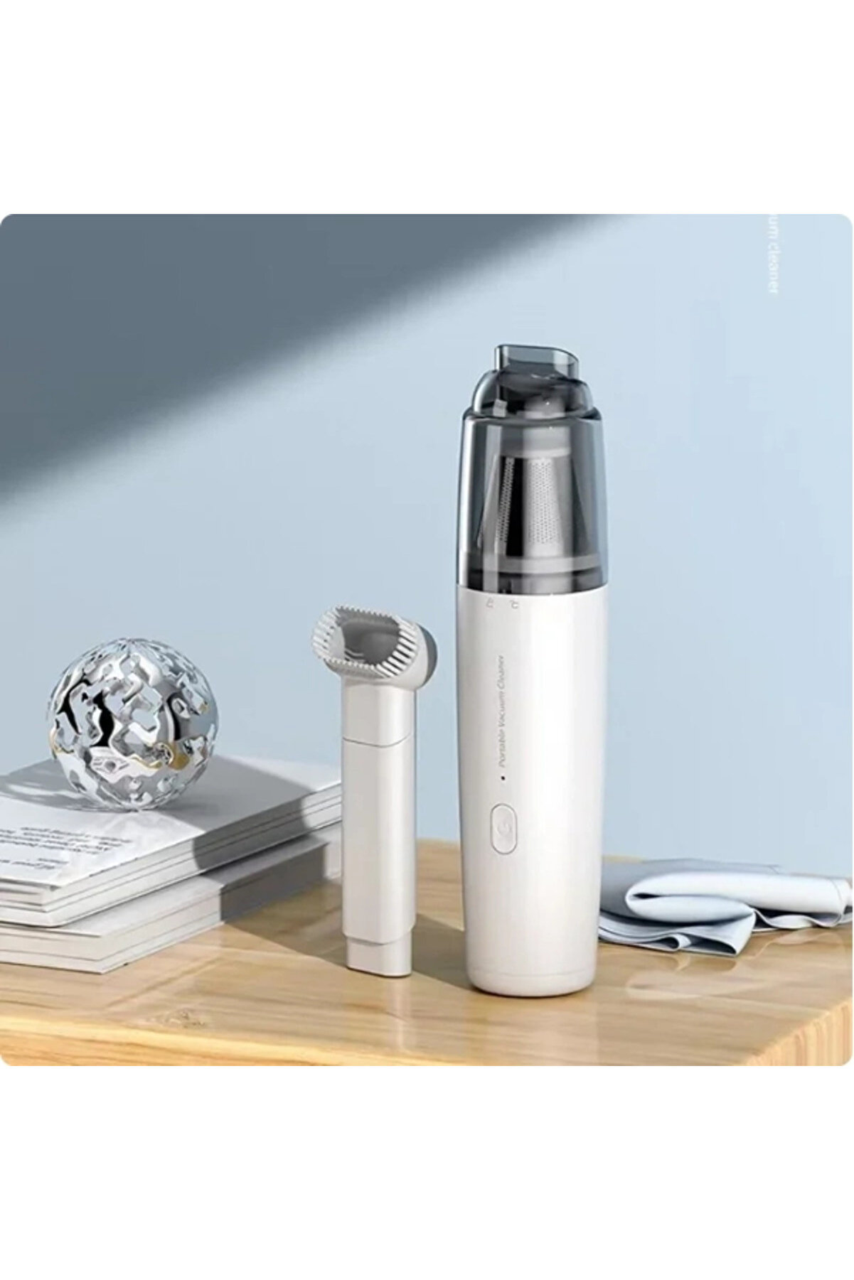 Şarjlı Mi̇ni̇ Araç İçi̇ Süpürge