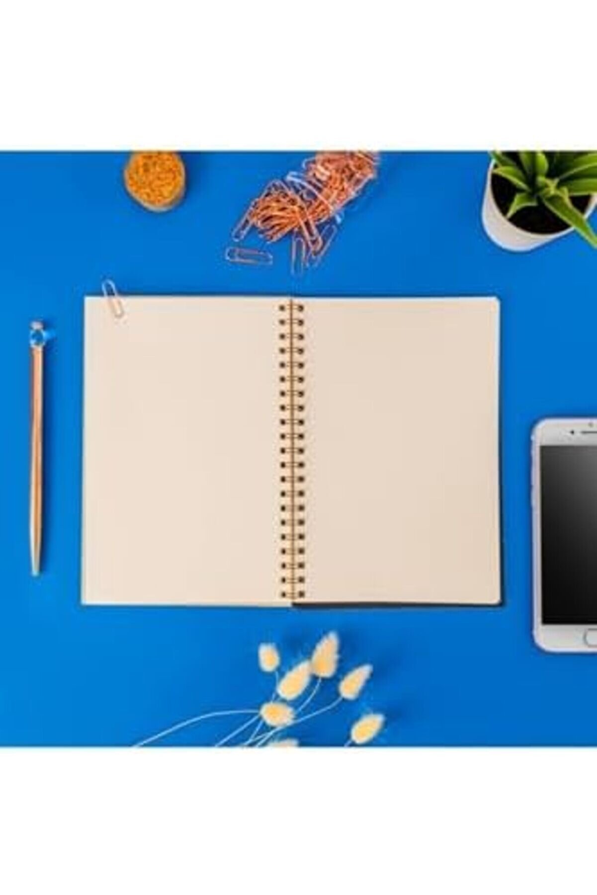 Modashi̇ne Be Ki̇nd Çi̇çek Tasarımlı 8 Cm X 12 Cm Ölçüleri̇nde Çi̇zgi̇si̇z 48 Yaprak Ahşap Kapaklı Defter M