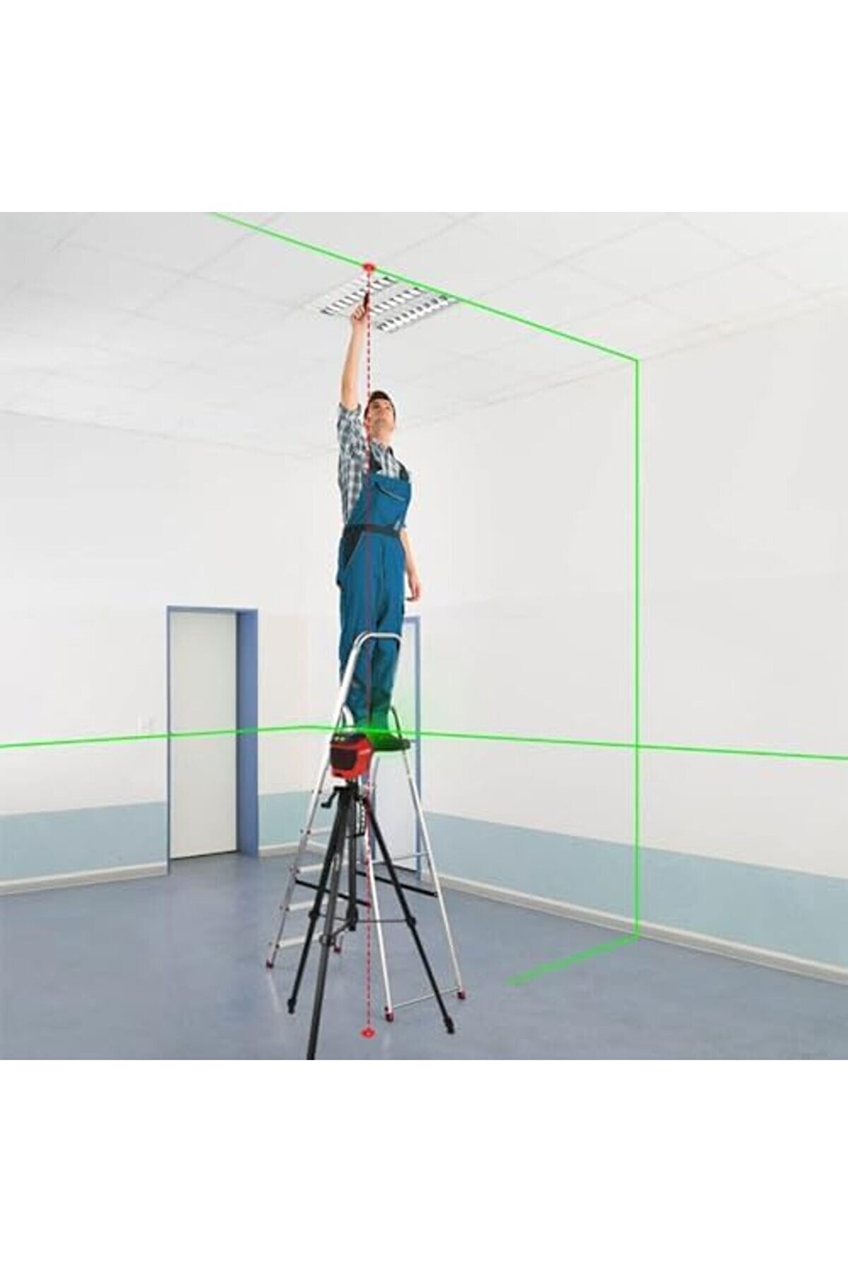 Kbl88Gtp 25 Metre Profesyonel Yatay 360° Ve Di̇key Otomati̇k Hi̇zalamalı Nokta Şakül Ve Yeşi̇l Çapraz Çi̇