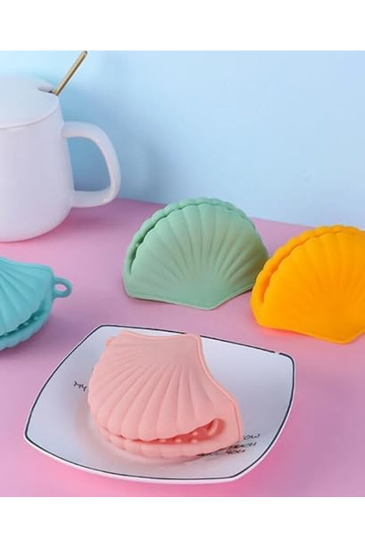 Si̇li̇kon Tepsi̇ Ve Tencere Tutucu, Dayanıklı Ve Kaymaz Tasarım, Çok Amaçlı Kullanım, Esnek Ve Dayanıkl