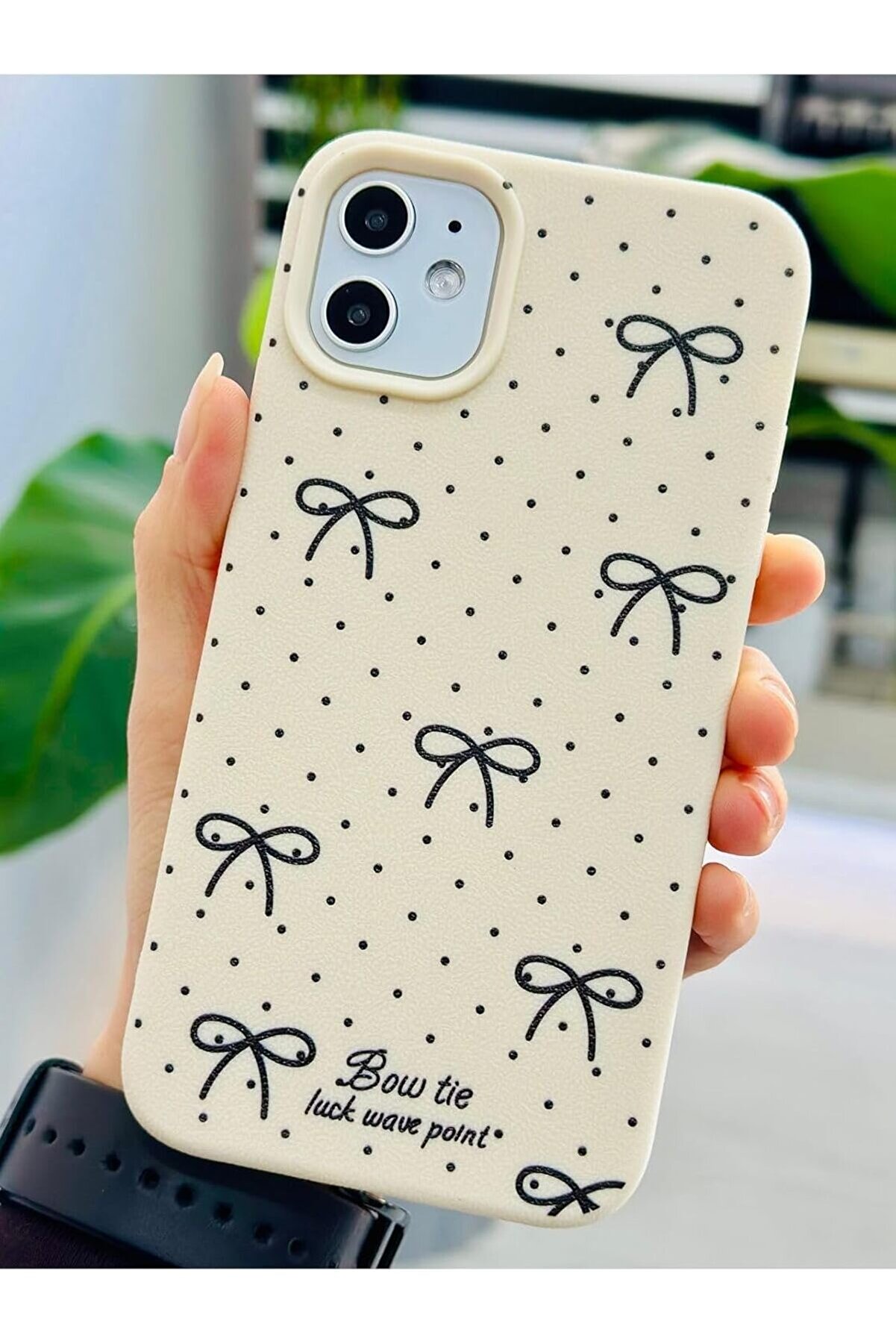 STOREMAX Aksesuar 11 ile Uyumlu Dalgalı SİYAH Tasarımlı Baskılı Esnek Silikon Kılıf 1014773