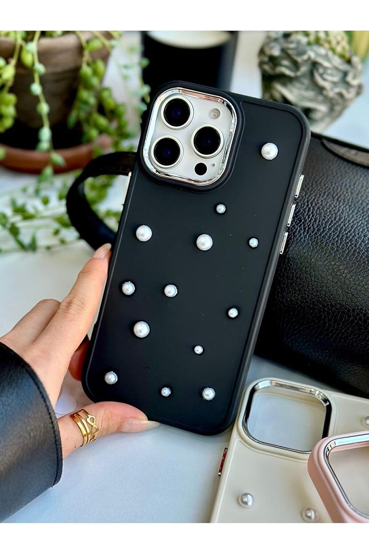 STOREMAX Aksesuar Iphone 16 Promax Uyumlu Pearl Oyuncak Tasarımlı Silikon Kılıf - Siyahpearl 1175713