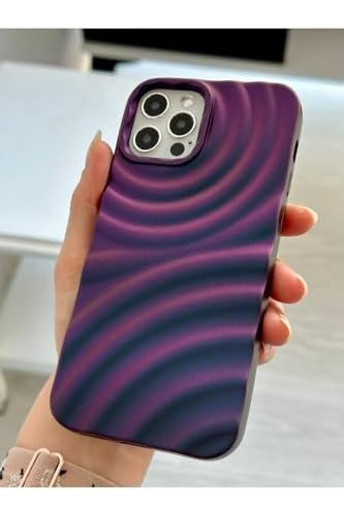 Aksesuar İphone 12 Ve 12 Pro İle Uyumlu 3D Kabartma Mat Si̇li̇kon Kılıf 1014773