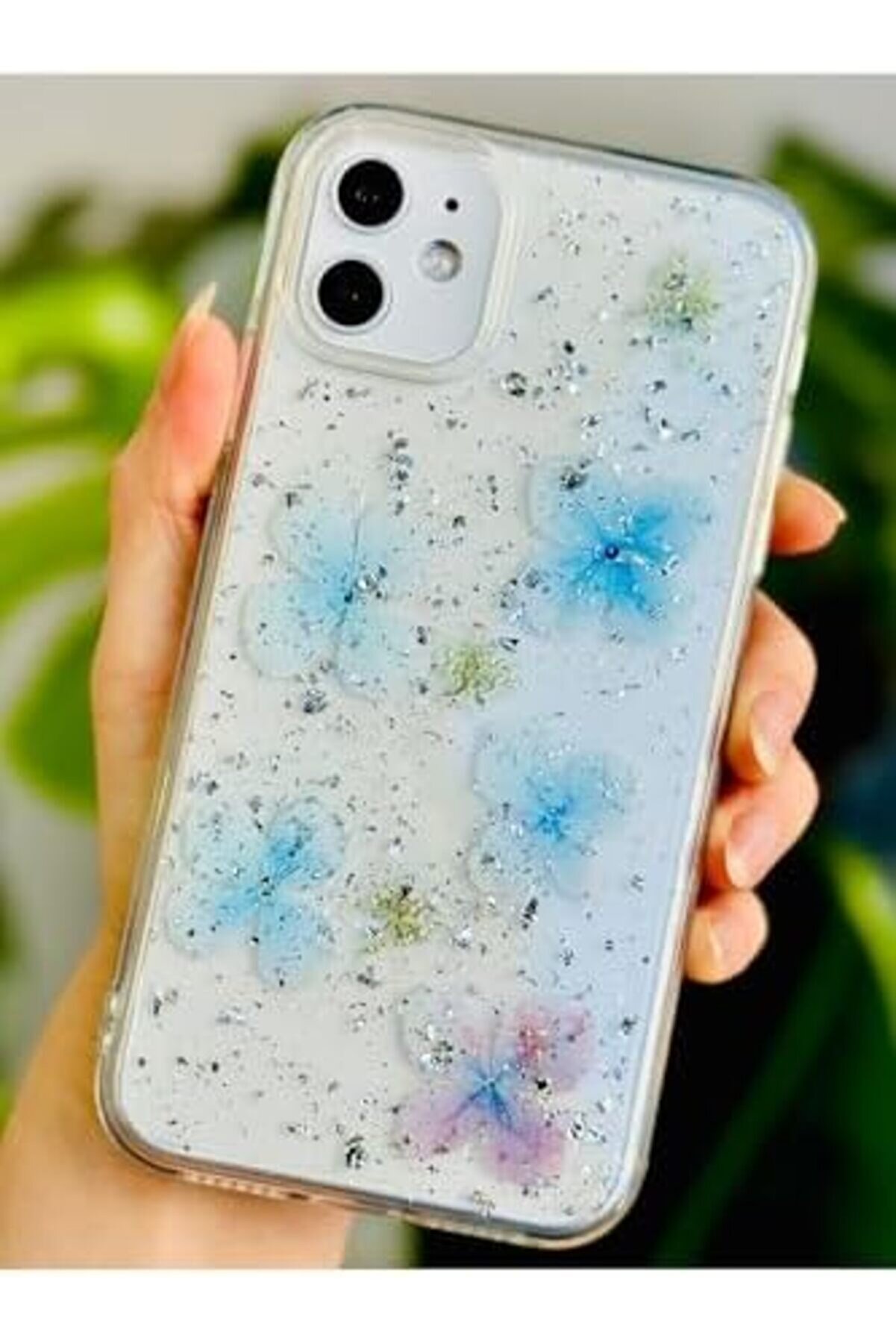 Aksesuar 12 Ve 12 Pro İle Uyumlu Mavi̇ Si̇mli̇ &Ccedil;i̇&ccedil;ek Tasarım Esnek Si̇li̇kon Kılıf 1014773