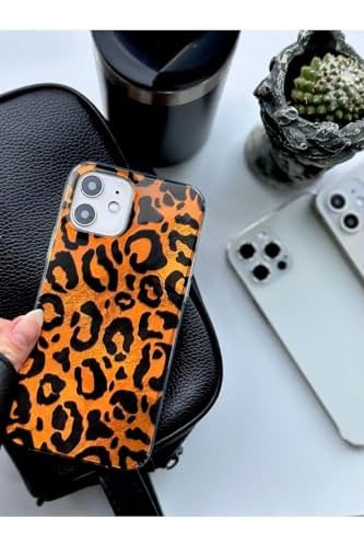 Aksesuar 12 Ve 12 Pro Uyumlu Tasarımlı Renk Geçi̇şli̇ Esnek Si̇li̇kon Kılıf - 1014773