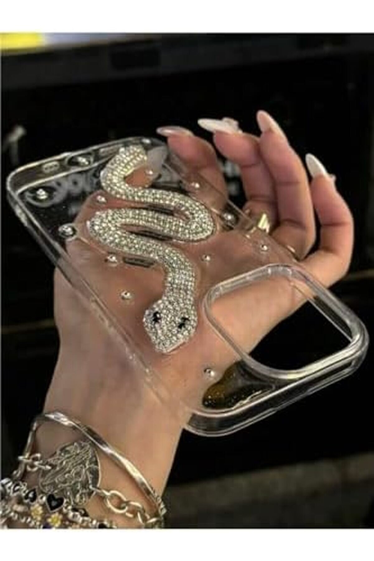 Aksesuar 13-14 Ve 15 İle Uyumlu Taşlı Yılan Oyuncak Tasarımlı Esnek Si̇li̇kon Kılıfı 1014773