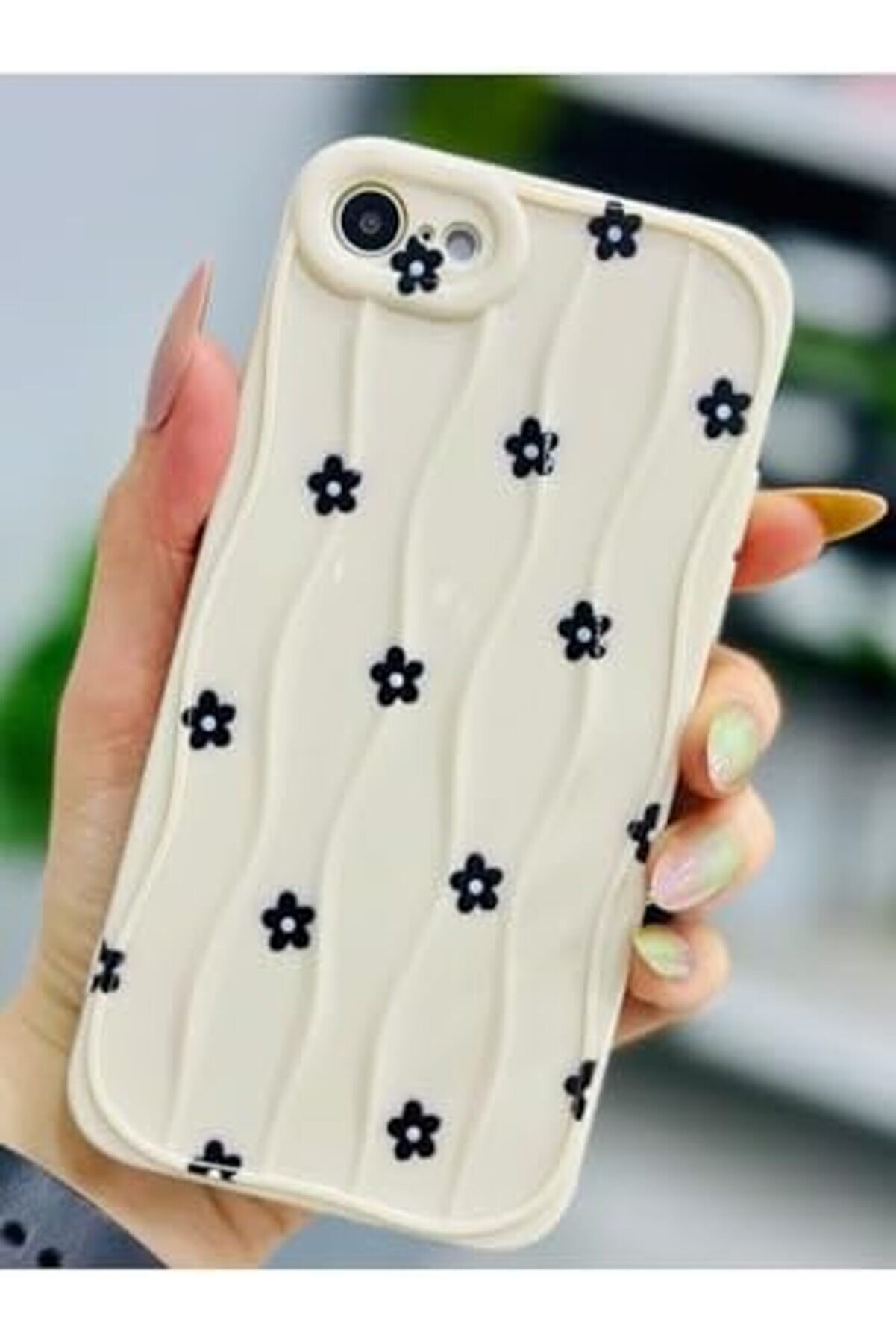 Aksesuar 7-8 - Se 2020 - Se 2022 İle Uyumlu Baskılı Si̇yah Darbe Önleyi̇ci̇ Si̇li̇kon Kılıf 1014773