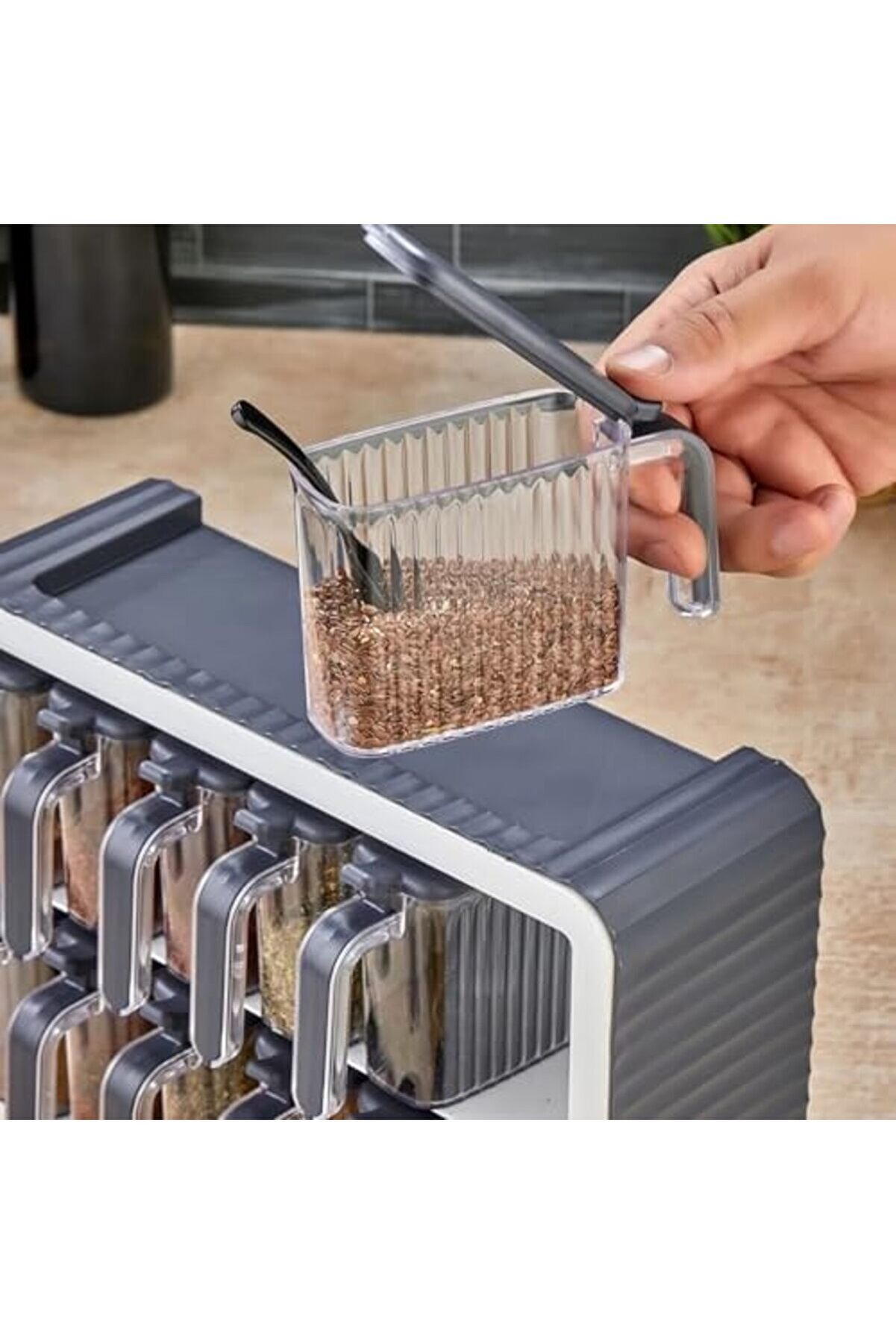 12 Li̇ Standlı Kendi̇nden Yapışkanlı Kapaklı Kaşıklı Baharatlık Takımı - Kulplu Baharatlık