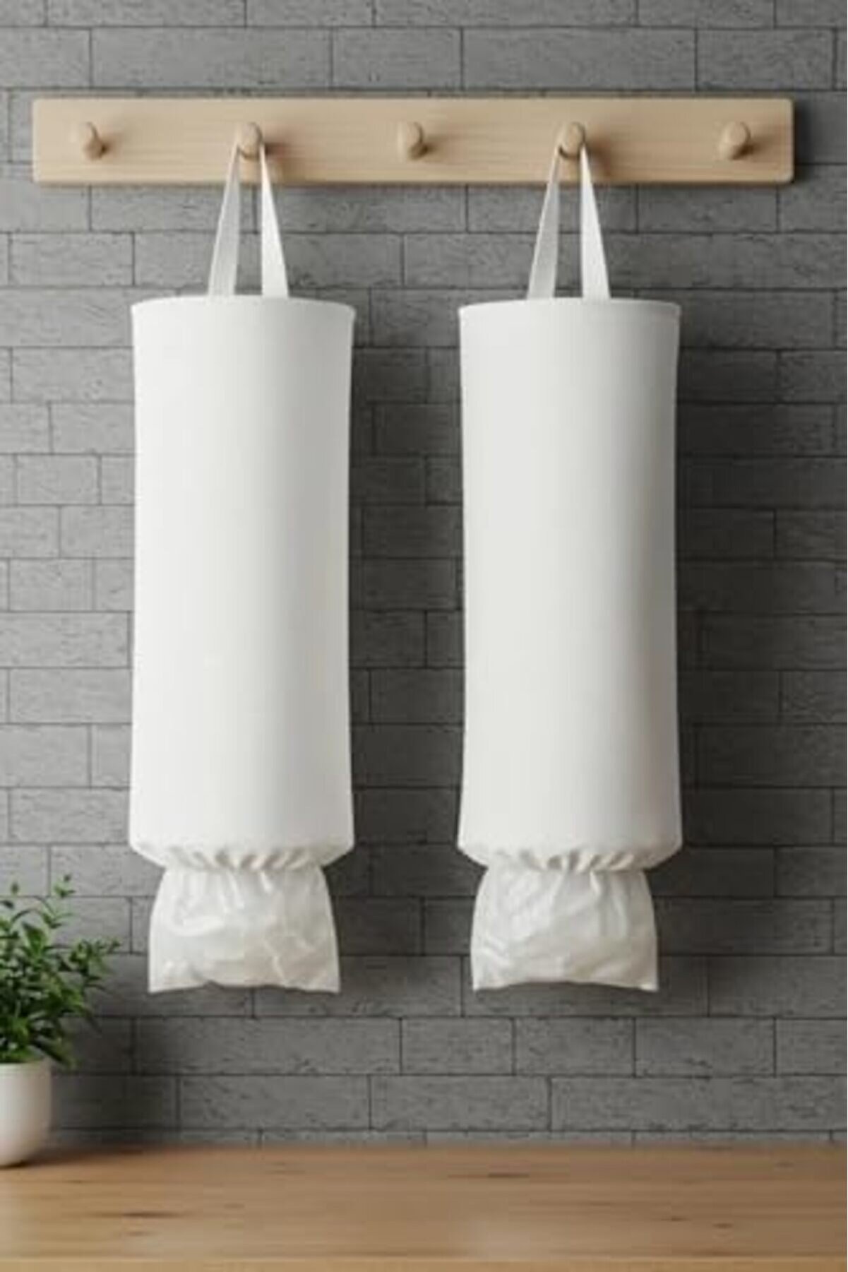 Asılabi̇li̇r Beyaz Poşet Organi̇zer Seti̇ – Poşetli̇k Ve Düzenleyi̇ci̇ Sepet Beyaz 1014773