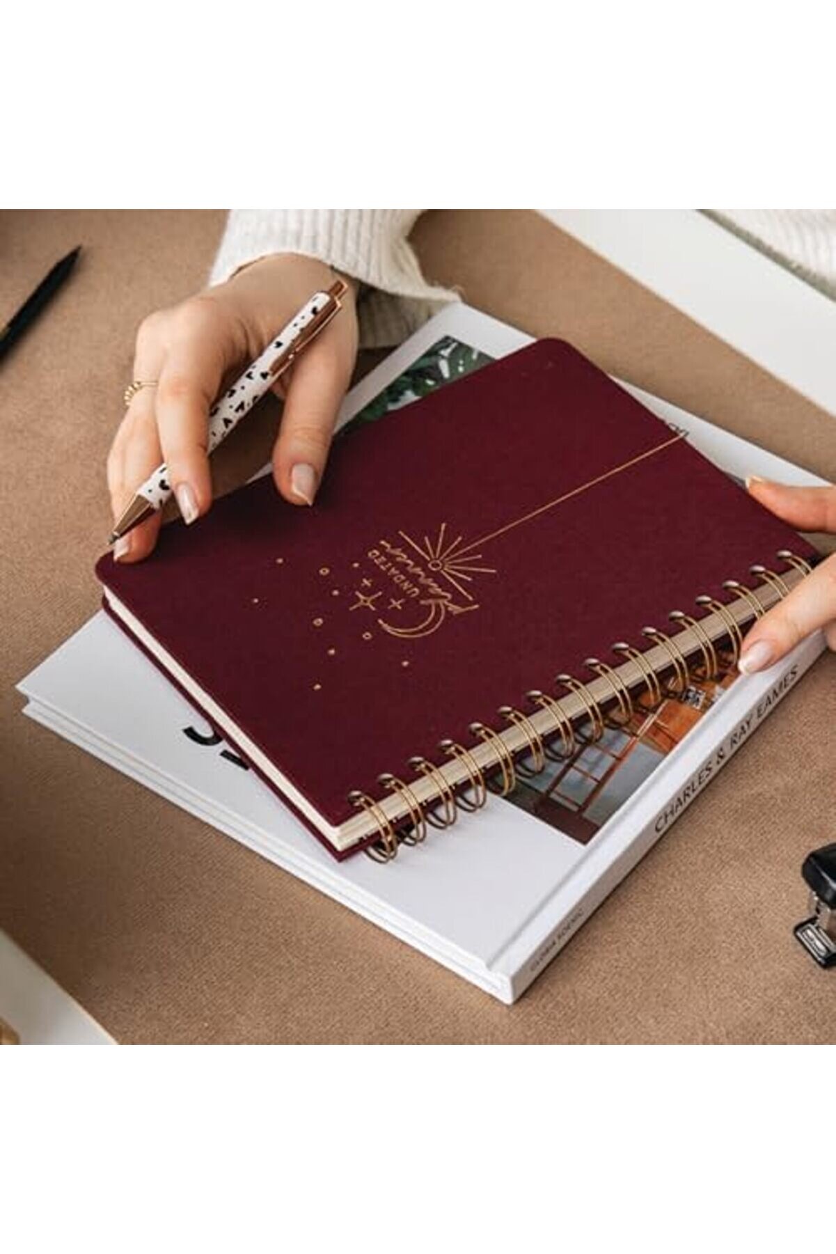 Modashi̇ne A5 Spi̇ralli̇ Süresi̇z Planlayıcı Ajanda Bordo Modascope 1014773