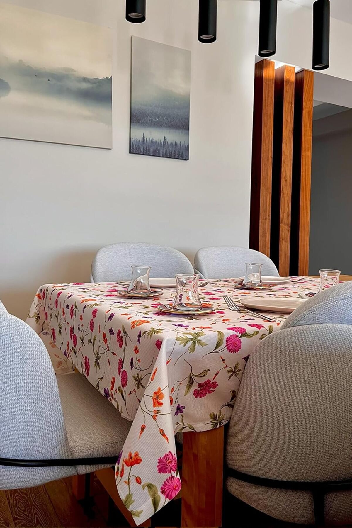 STOREMAX & LAUREL Baskılı Yıkanabilir Masa Örtüsü Mutfak Bahçe Piknik Masa Örtüsü Pembe Ağırlıklı Çiçek Desen