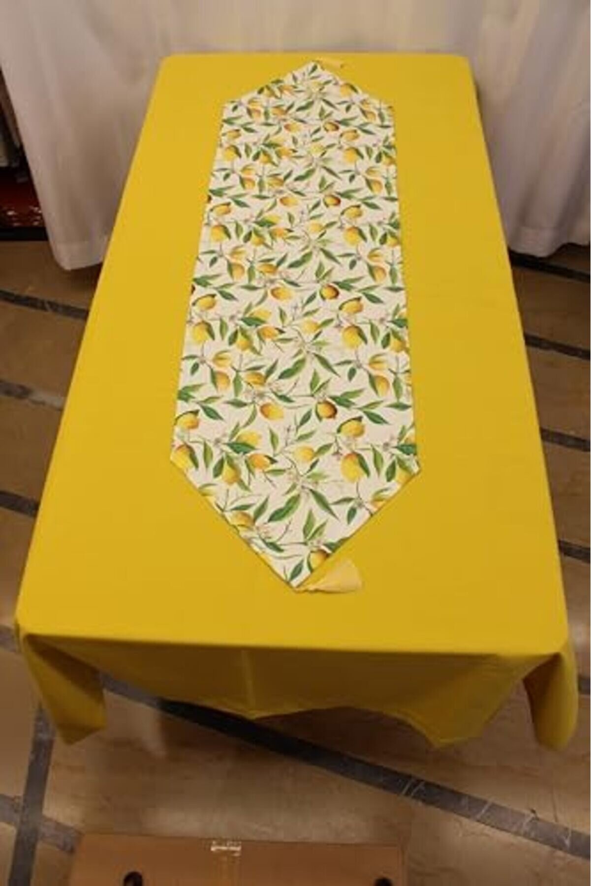 Eli̇zzashop Desenli̇ Beyaz Zemi̇n Arka Plan Di̇ji̇tal Baskılı Runner Ameri̇kan Servi̇s 40X150 Cm Eli̇zzashop