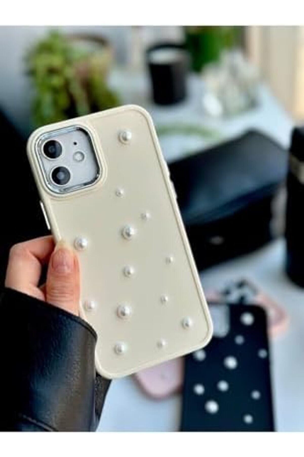 Aksesuar 12 Ve 12 Pro Uyumlu Pearl Tasarım Oyuncaklı Esnek Si̇li̇kon Kılıf - Krempearl 1014773